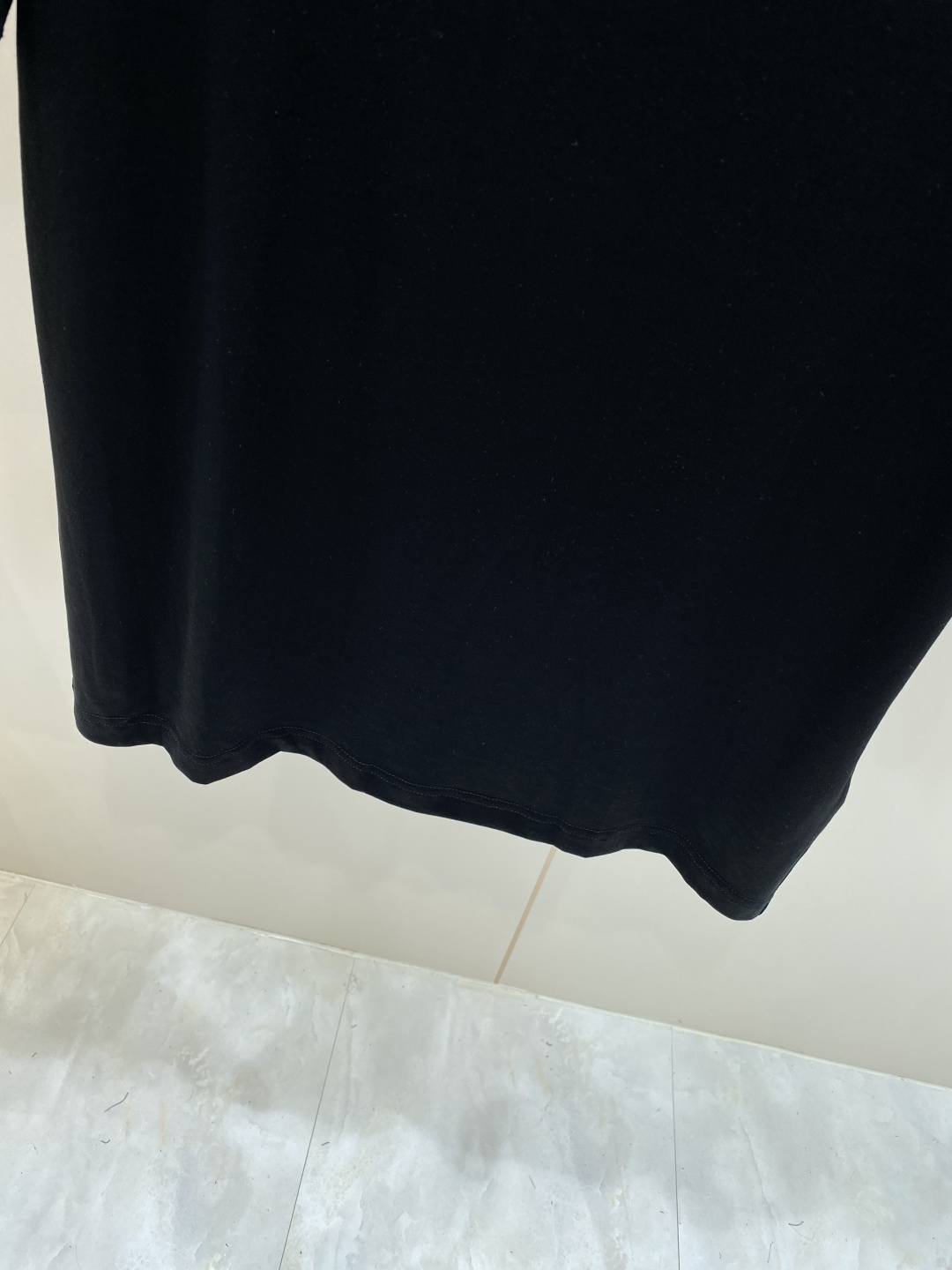 《𝙉𝙚𝙬🖤❤️蒙家》2026新款首发专柜最新款短袖圆领T恤 高端订制 设计前卫时尚！logo工艺设计 高