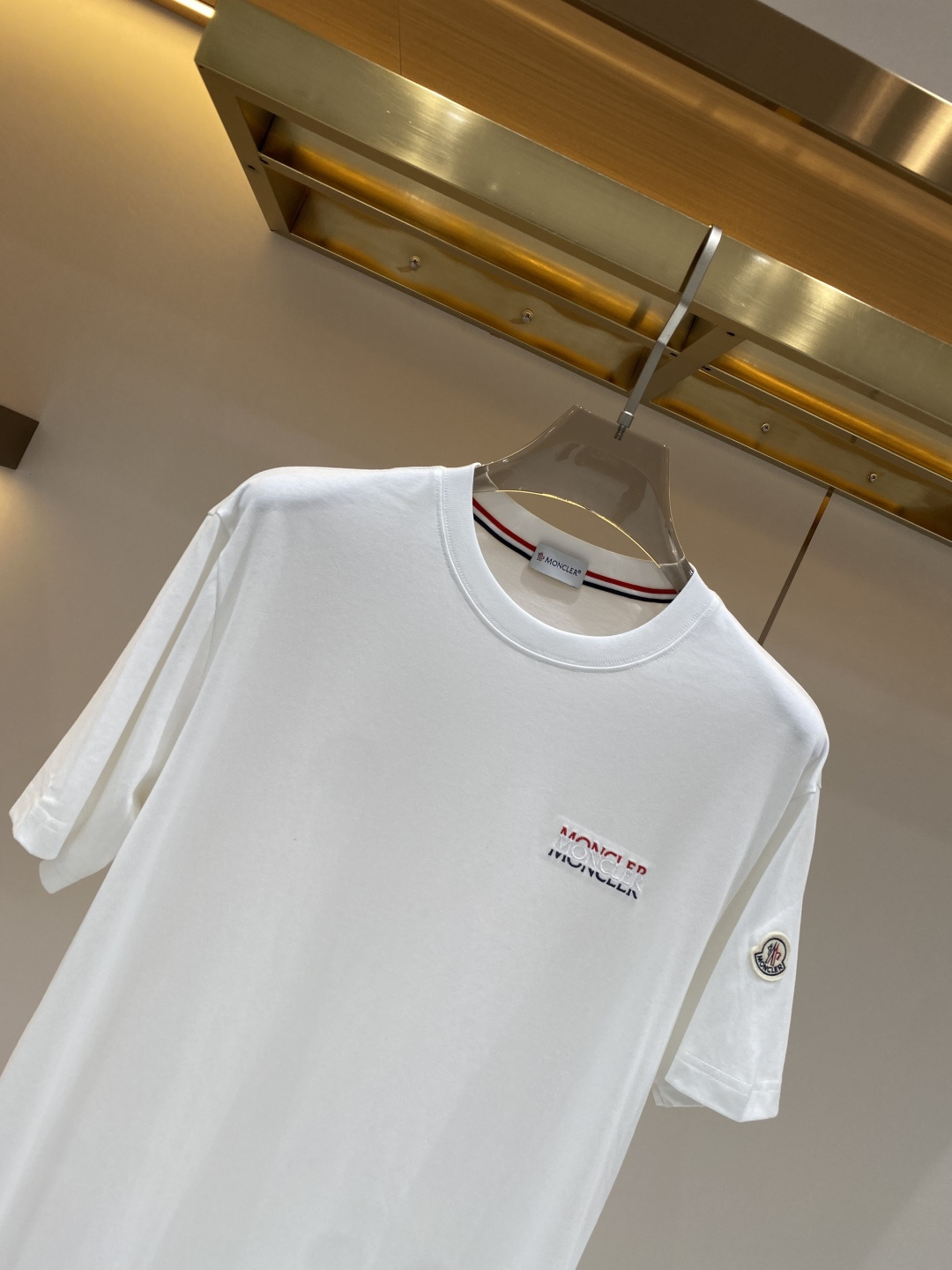 《𝙉𝙚𝙬🖤❤️蒙家》2026新款首发专柜最新款短袖圆领T恤 高端订制 设计前卫时尚！logo工艺设计 高