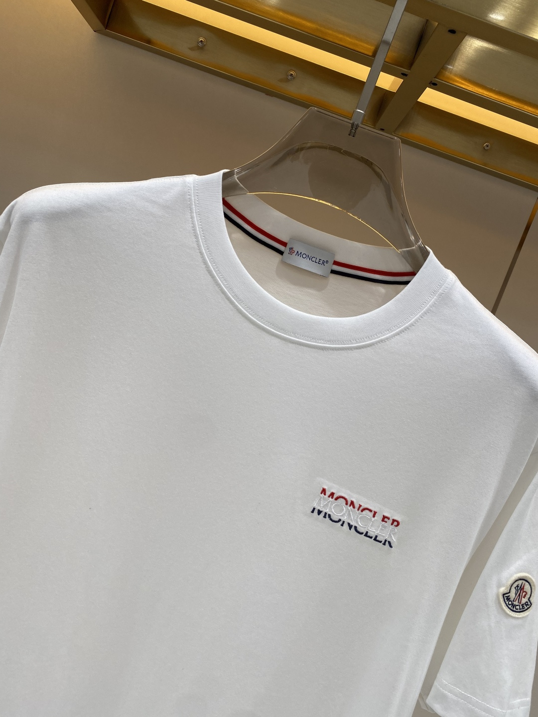 《𝙉𝙚𝙬🖤❤️蒙家》2026新款首发专柜最新款短袖圆领T恤 高端订制 设计前卫时尚！logo工艺设计 高