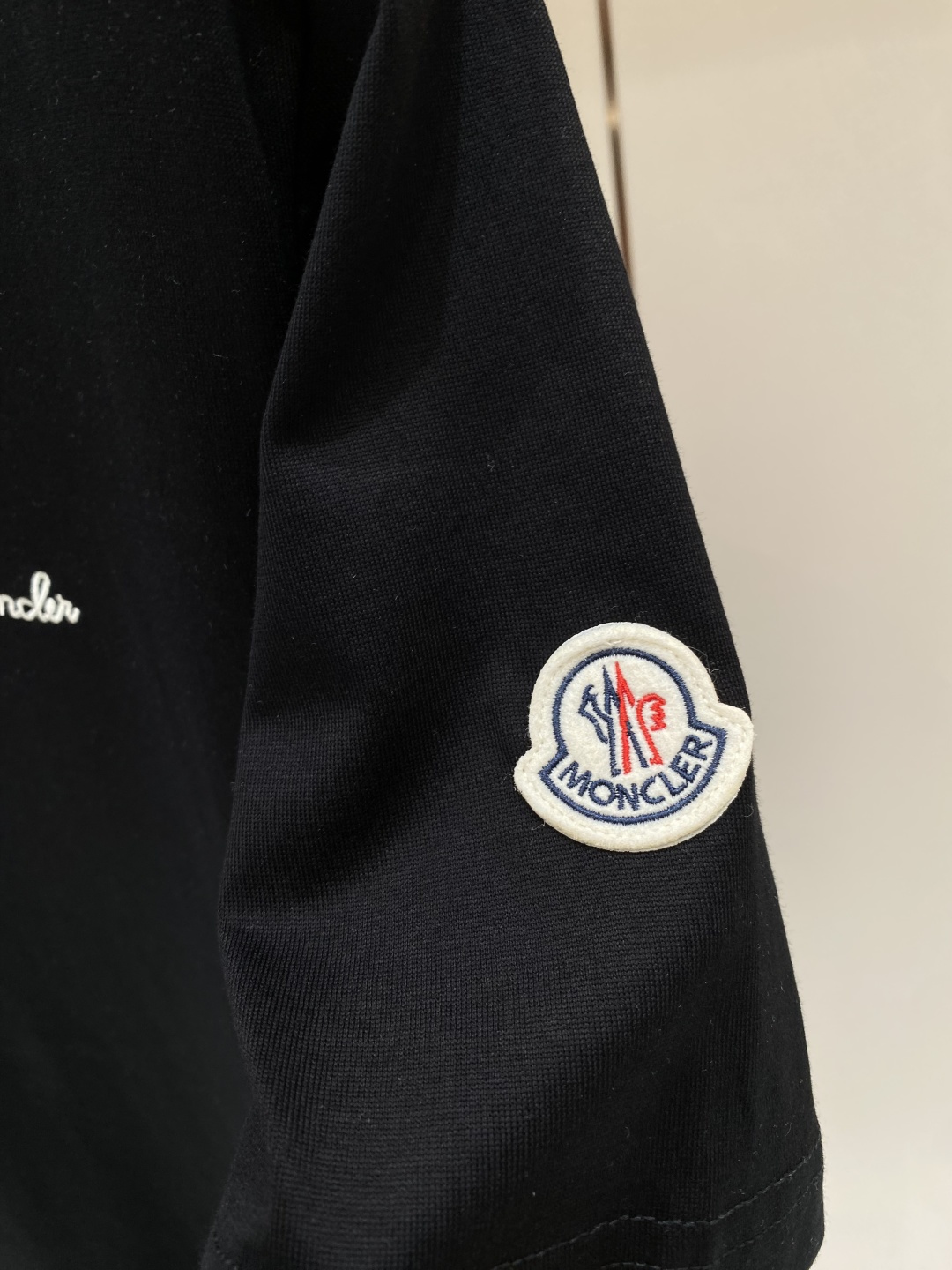 《𝙉𝙚𝙬🖤❤️蒙家》2026新款首发专柜最新款短袖圆领T恤 高端订制 设计前卫时尚！logo工艺设计 高