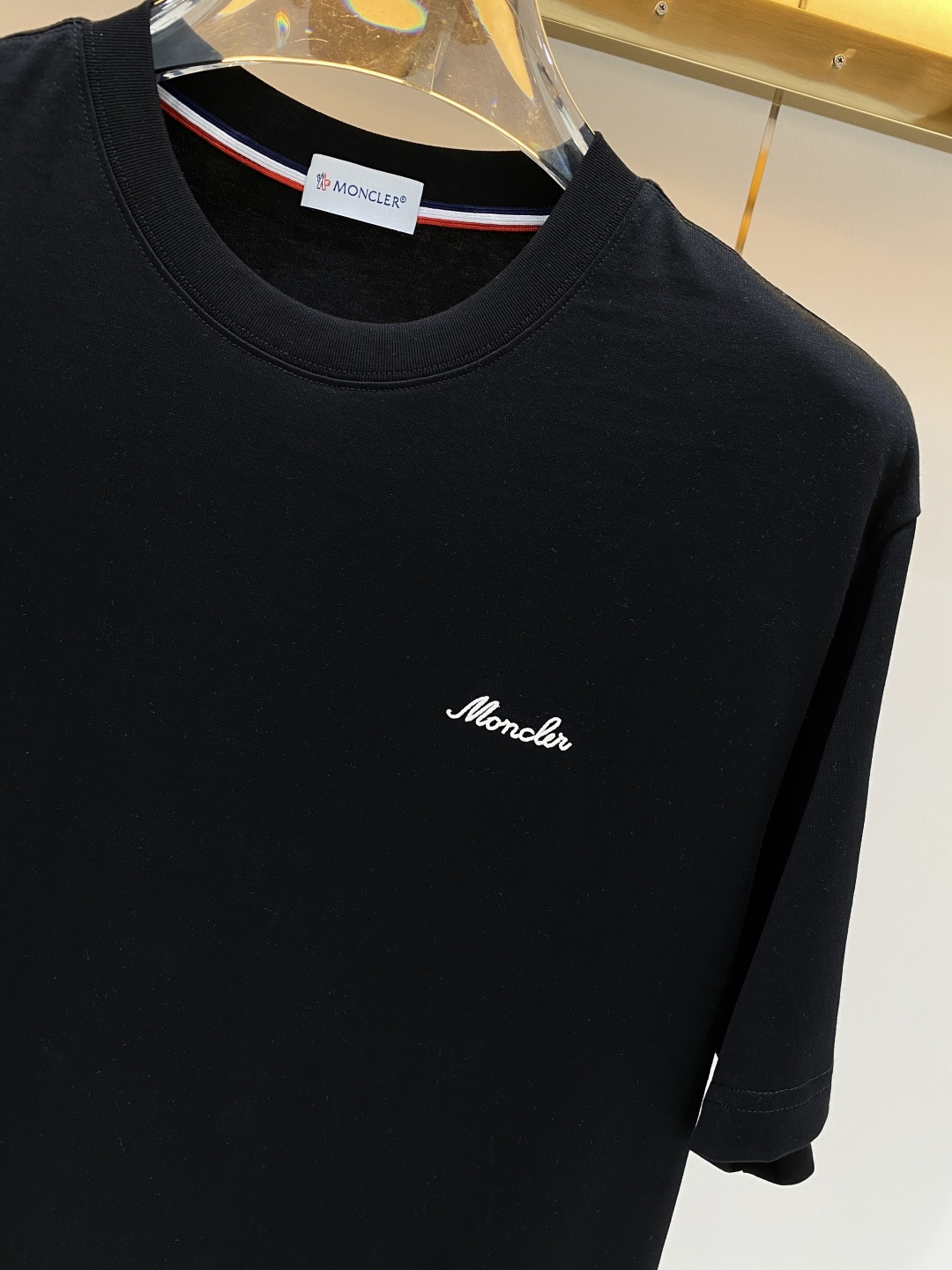 《𝙉𝙚𝙬🖤❤️蒙家》2026新款首发专柜最新款短袖圆领T恤 高端订制 设计前卫时尚！logo工艺设计 高
