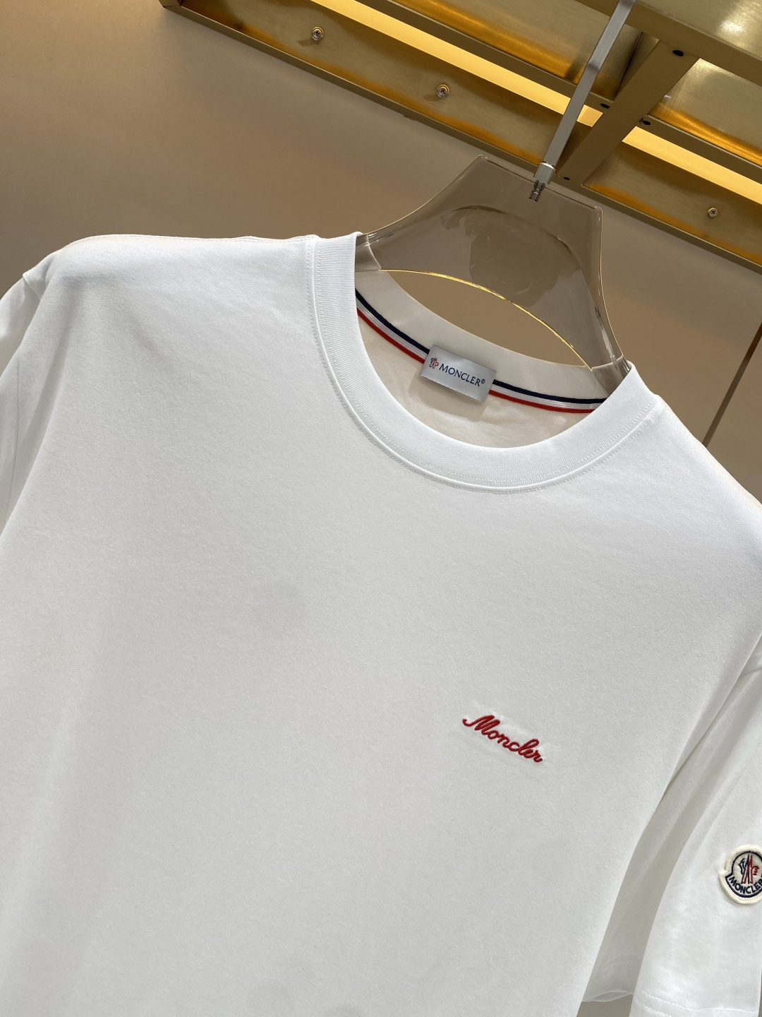 《𝙉𝙚𝙬🖤❤️蒙家》2026新款首发专柜最新款短袖圆领T恤 高端订制 设计前卫时尚！logo工艺设计 高