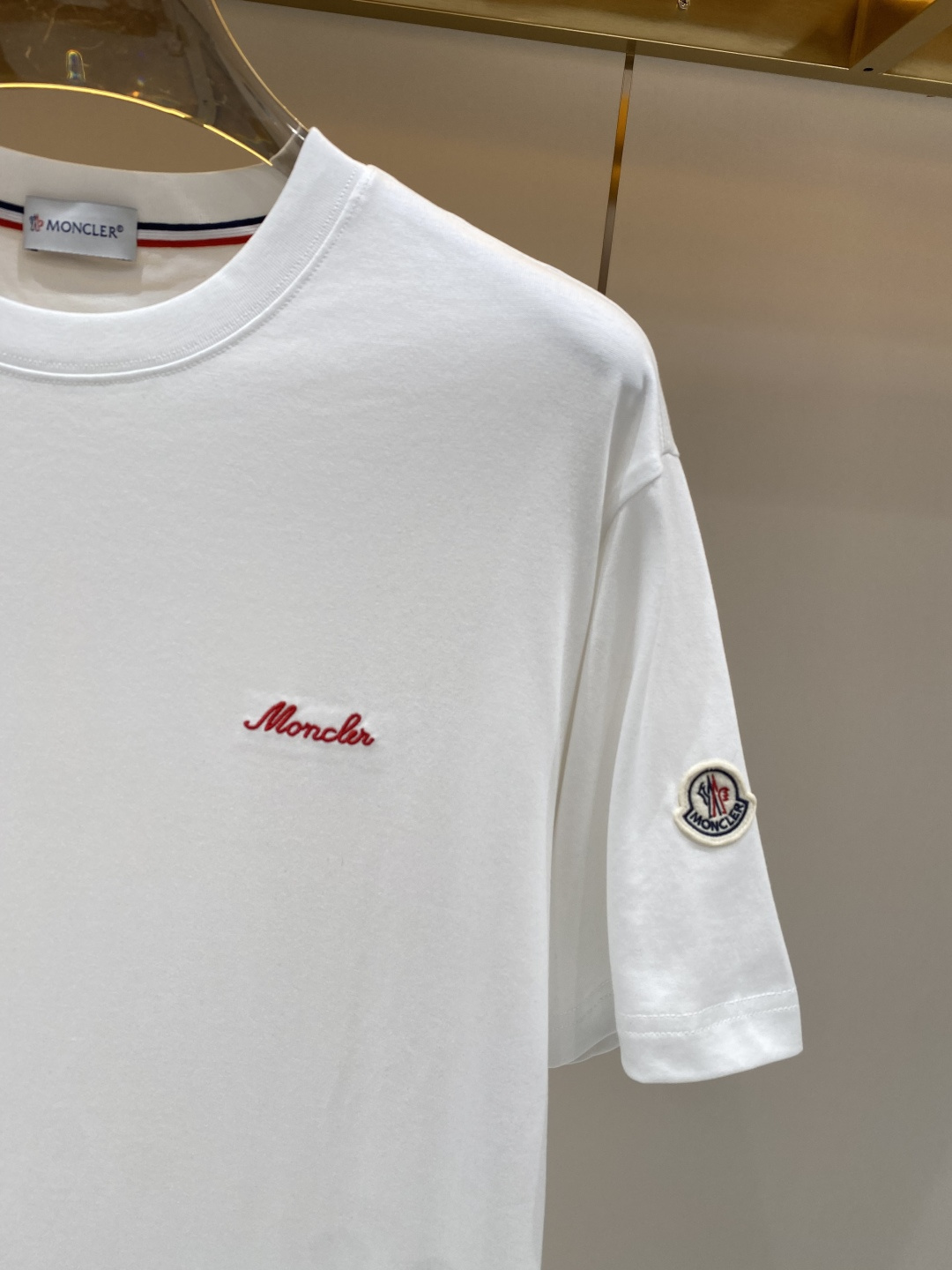 《𝙉𝙚𝙬🖤❤️蒙家》2026新款首发专柜最新款短袖圆领T恤 高端订制 设计前卫时尚！logo工艺设计 高