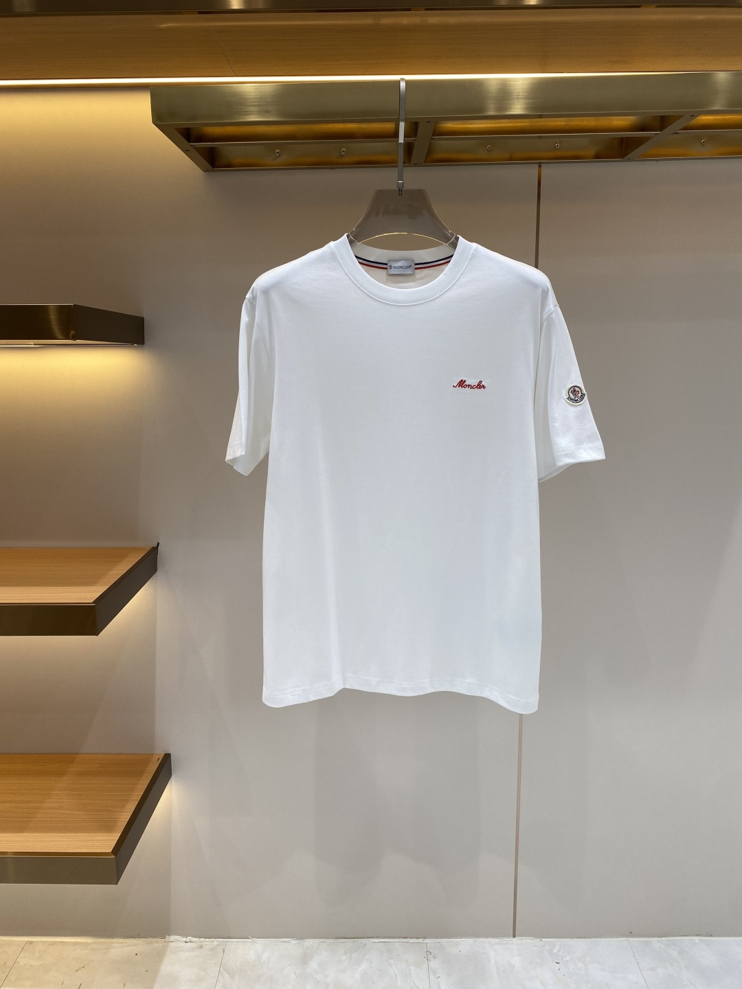 《𝙉𝙚𝙬🖤❤️蒙家》2026新款首发专柜最新款短袖圆领T恤 高端订制 设计前卫时尚！logo工艺设计 高
