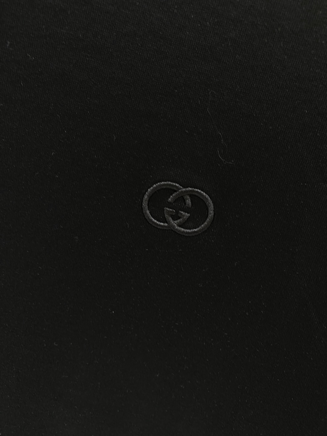 《𝙉𝙚𝙬🖤❤️古家》2026新款首发专柜最新款短袖圆领T恤 高端订制 设计前卫时尚！logo工艺设计 高