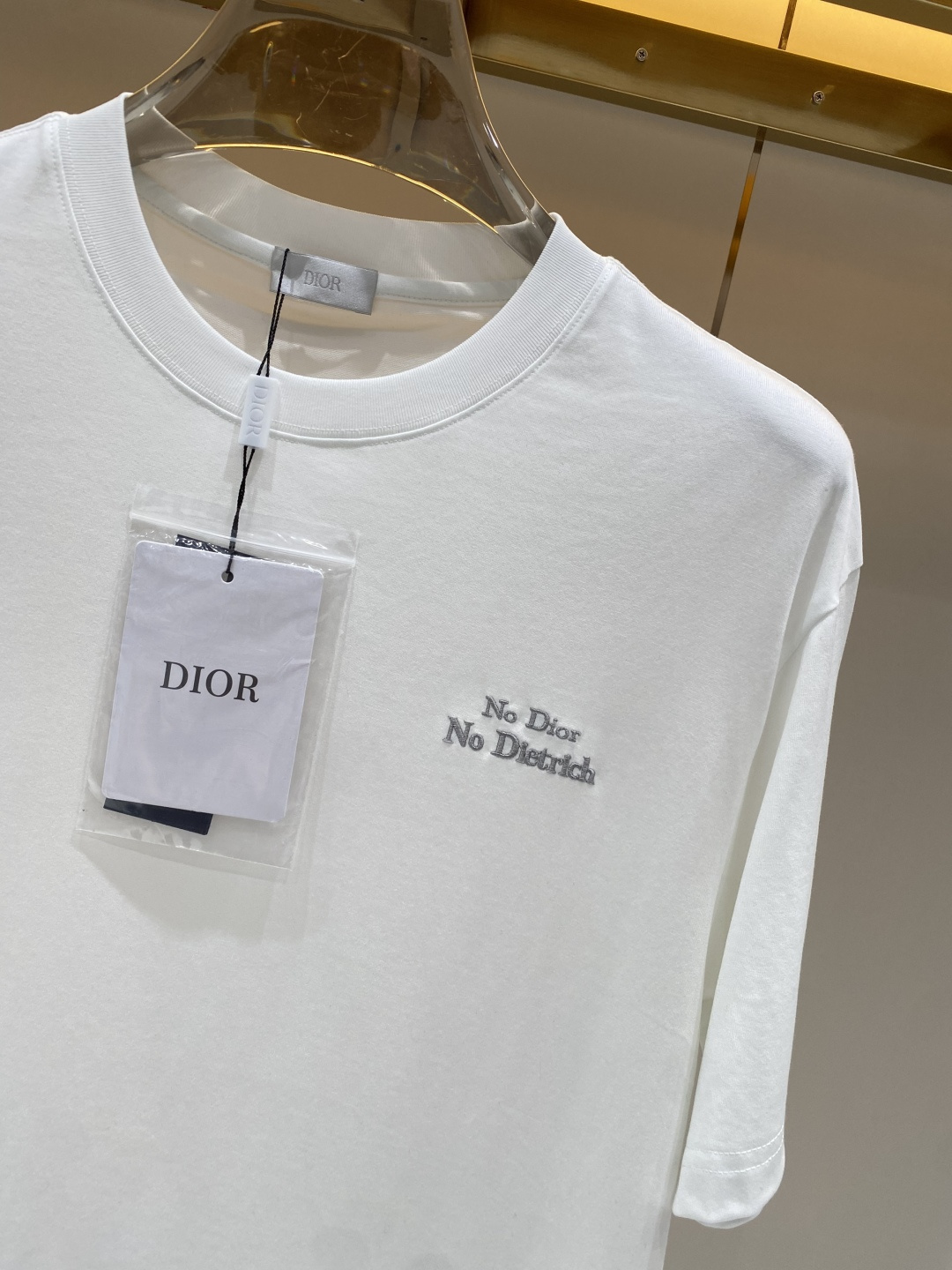 《𝙉𝙚𝙬🖤❤️迪家》2026新款首发专柜最新款短袖圆领T恤 高端订制 设计前卫时尚！logo工艺设计 高