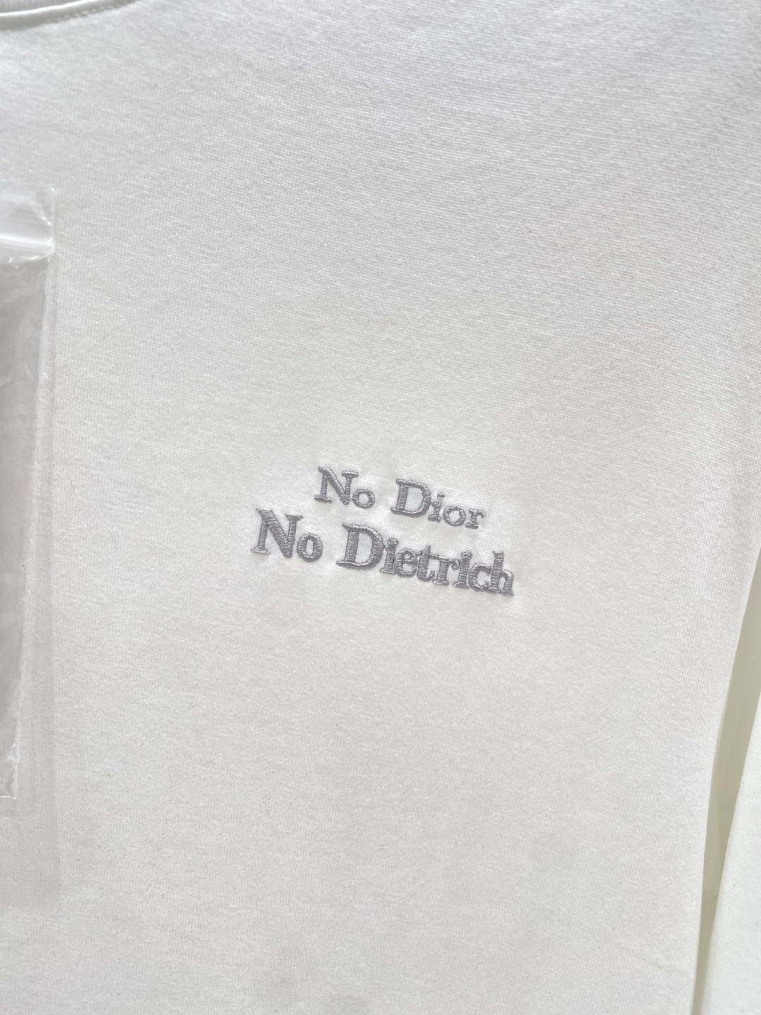 《𝙉𝙚𝙬🖤❤️迪家》2026新款首发专柜最新款短袖圆领T恤 高端订制 设计前卫时尚！logo工艺设计 高