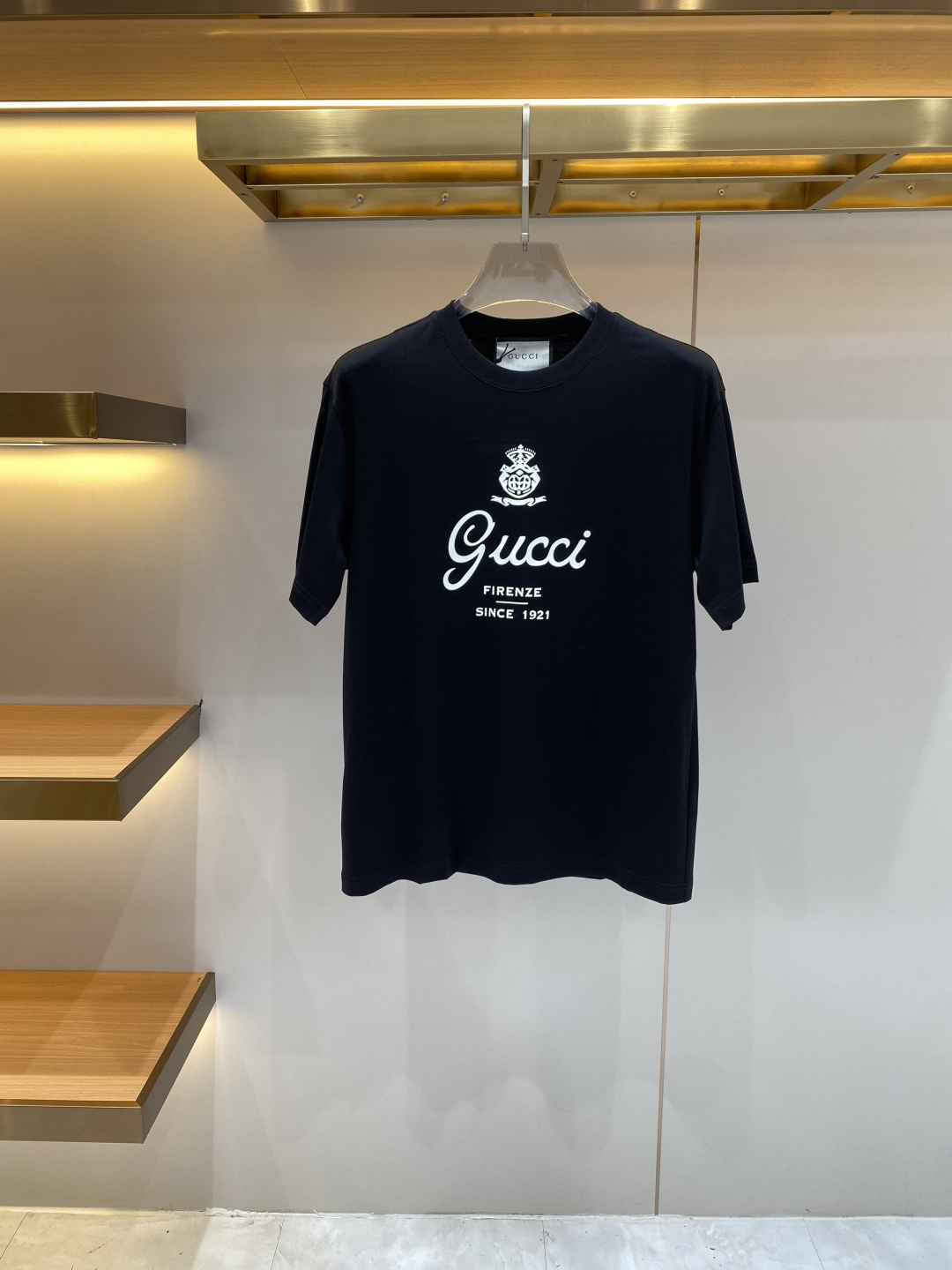 《𝙉𝙚𝙬🖤❤️古家》2026新款首发专柜最新款短袖圆领T恤 高端订制 设计前卫时尚！logo工艺设计 高