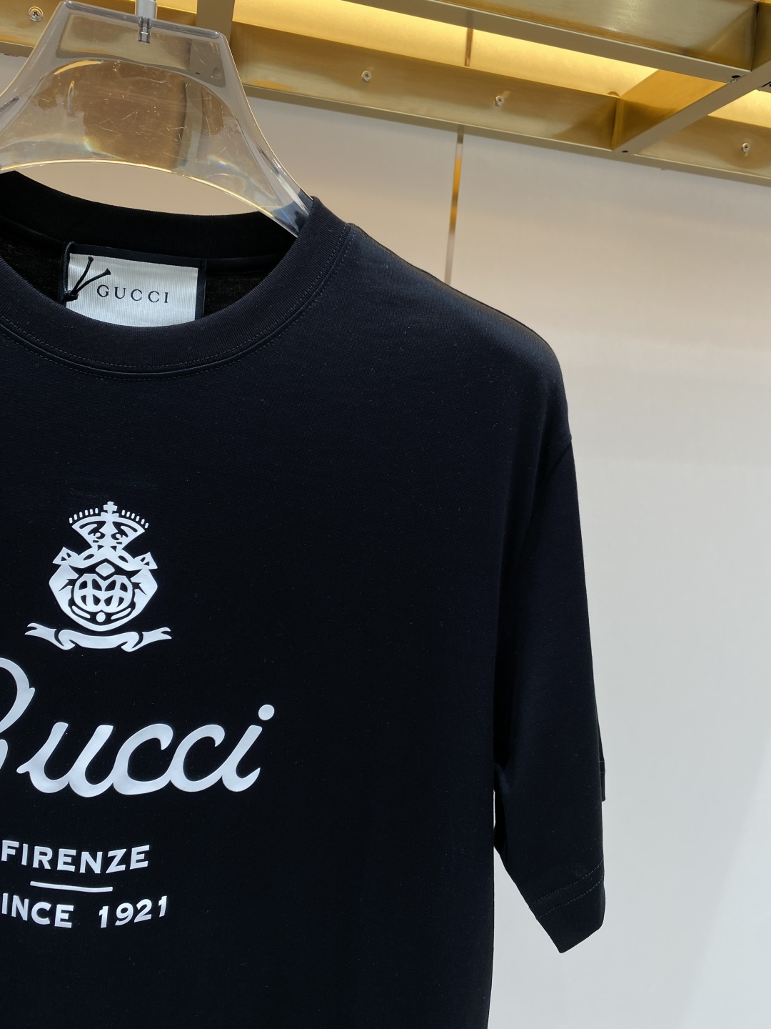 《𝙉𝙚𝙬🖤❤️古家》2026新款首发专柜最新款短袖圆领T恤 高端订制 设计前卫时尚！logo工艺设计 高