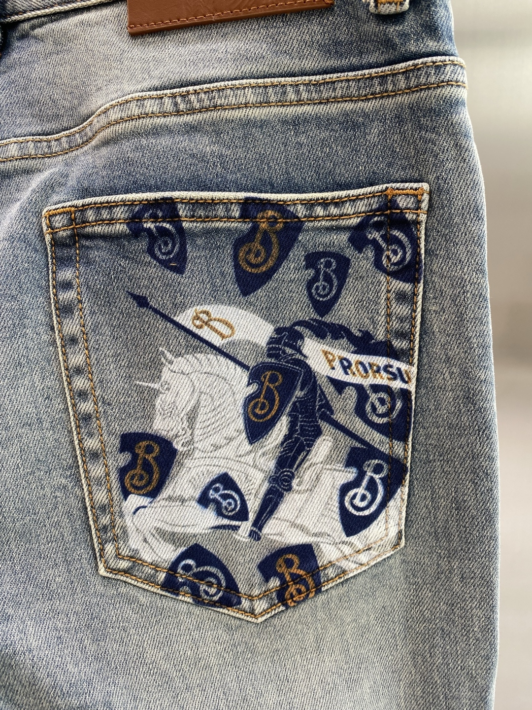 《𝙉𝙚𝙬🖤❤️巴家》2026最新品牛仔裤 专柜热销款 品味与价值共享 身穿着非常舒适 低调不失奢华 穿出