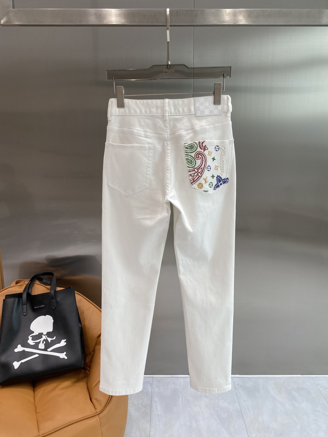 《𝙉𝙚𝙬🖤❤️驴家》2026最新品牛仔裤 专柜热销款 品味与价值共享 身穿着非常舒适 低调不失奢华 穿出