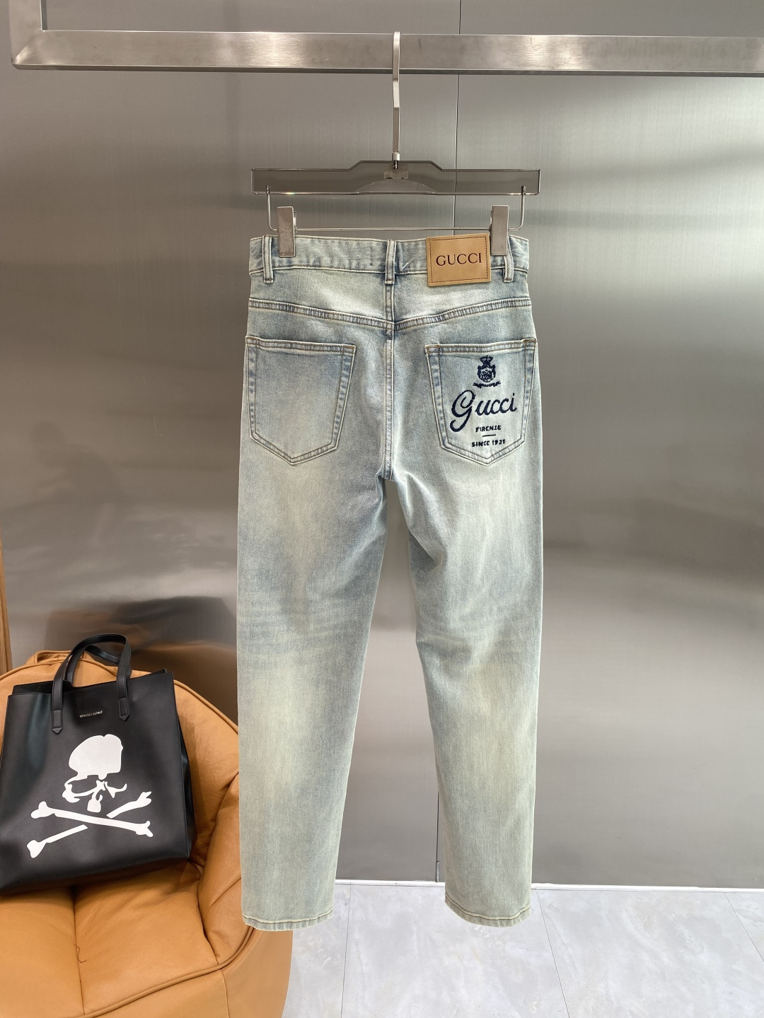 《𝙉𝙚𝙬🖤❤️古家》2026最新品牛仔裤 专柜热销款 品味与价值共享 身穿着非常舒适 低调不失奢华 穿出