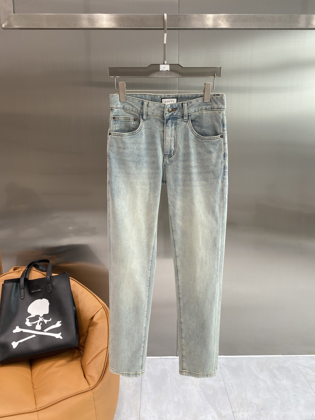 《𝙉𝙚𝙬🖤❤️古家》26ss春季牛仔 超级有范儿的一款牛仔裤，定制原版水洗牛仔面料，独特设计，顶级工艺字