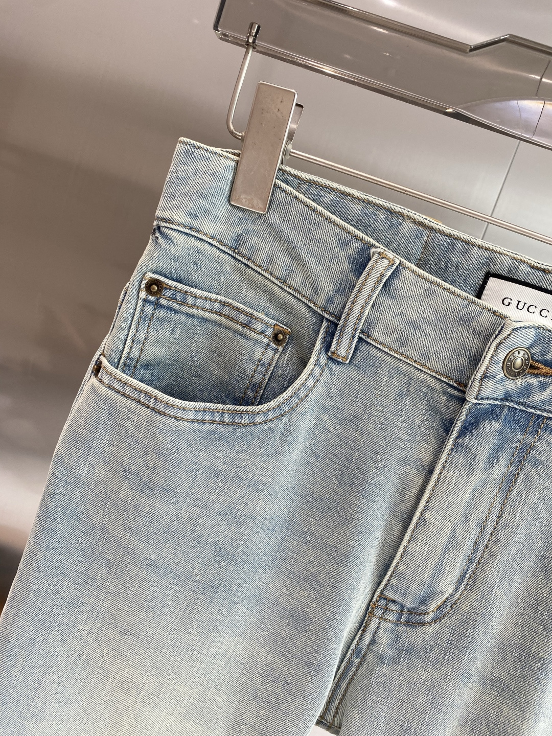 《𝙉𝙚𝙬🖤❤️古家》26ss春季牛仔 超级有范儿的一款牛仔裤，定制原版水洗牛仔面料，独特设计，顶级工艺字