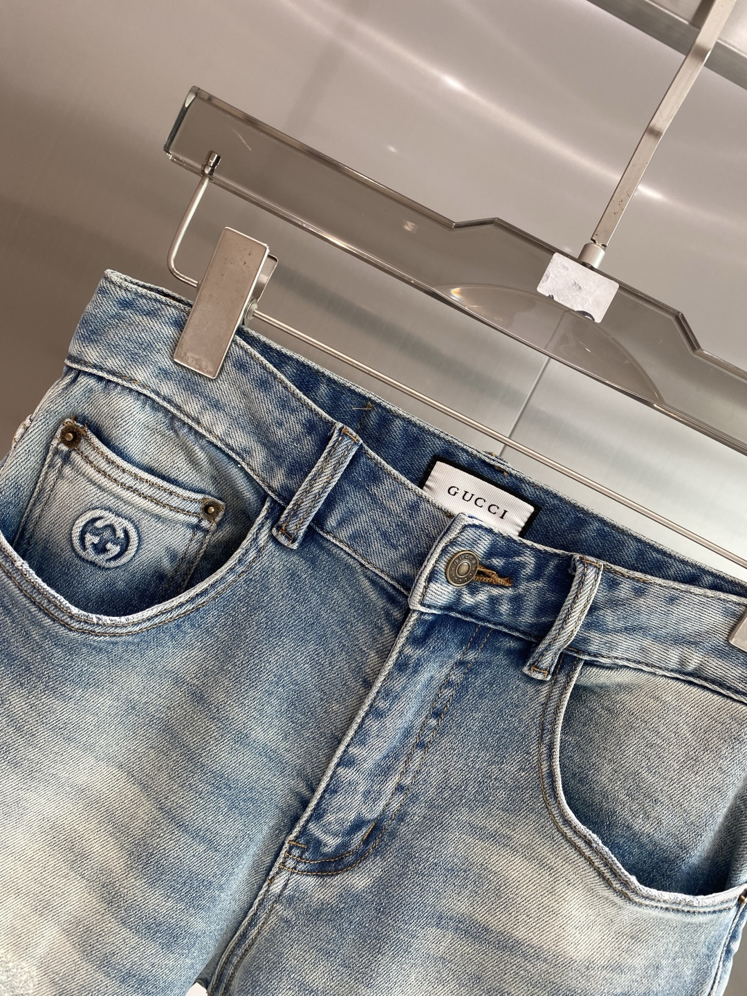 《𝙉𝙚𝙬🖤❤️古家》26ss春季牛仔 超级有范儿的一款牛仔裤，定制原版水洗牛仔面料，独特设计，顶级工艺字