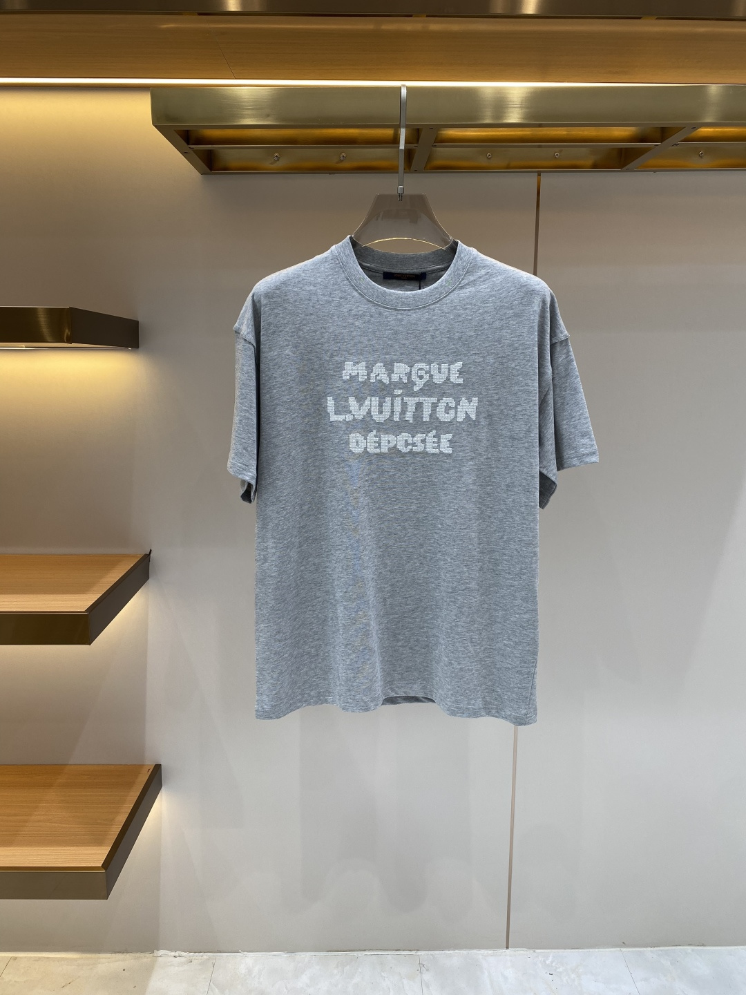 《𝙉𝙚𝙬🖤❤️驴家》2026新款首发专柜最新款短袖圆领T恤 高端订制 设计前卫时尚！logo工艺设计 高