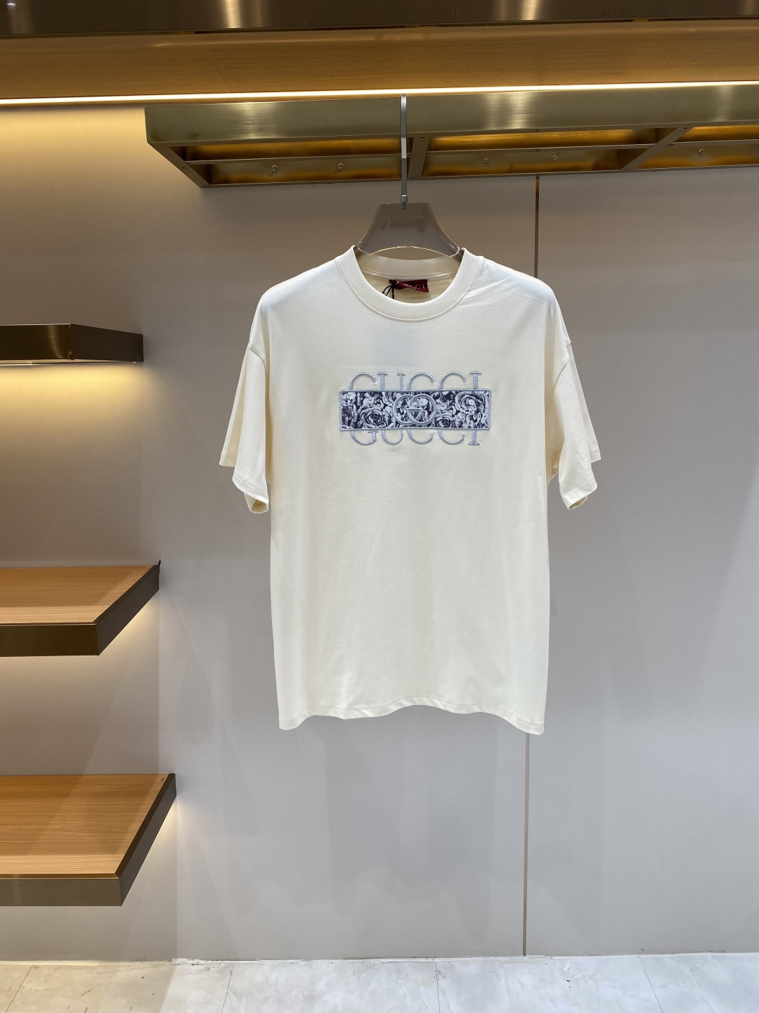 《𝙉𝙚𝙬🖤❤️古家》2026新款首发专柜最新款短袖圆领T恤 高端订制 设计前卫时尚！logo工艺设计 高