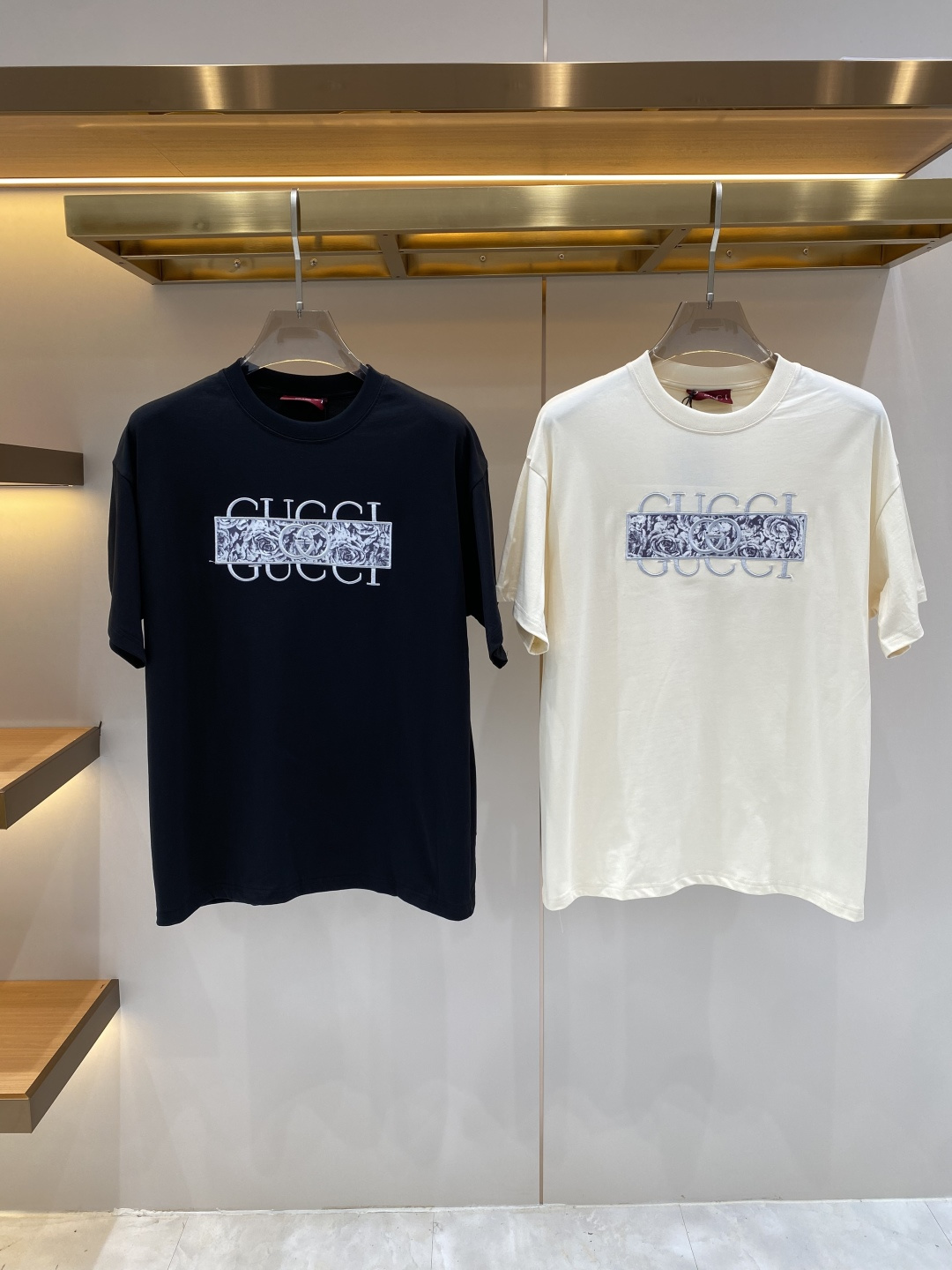 《𝙉𝙚𝙬🖤❤️古家》2026新款首发专柜最新款短袖圆领T恤 高端订制 设计前卫时尚！logo工艺设计 高