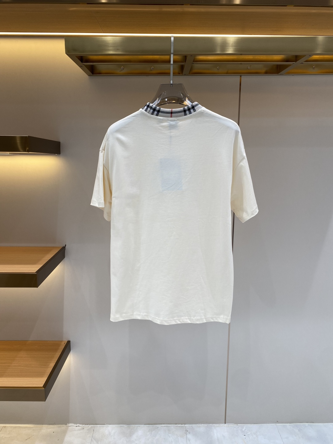 《𝙉𝙚𝙬🖤❤️巴家》2026新款首发专柜最新款短袖圆领T恤 高端订制 设计前卫时尚！logo工艺设计 高