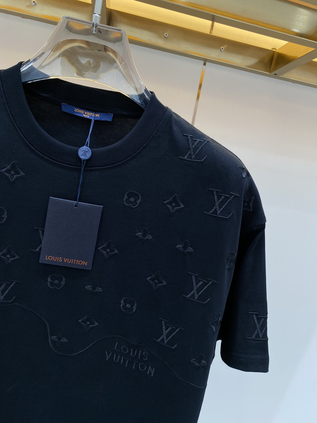 《𝙉𝙚𝙬🖤❤️驴家》26SS新款春夏短袖 最高版本客供定制高端面料 简单时尚款，配色超级好看！经典log