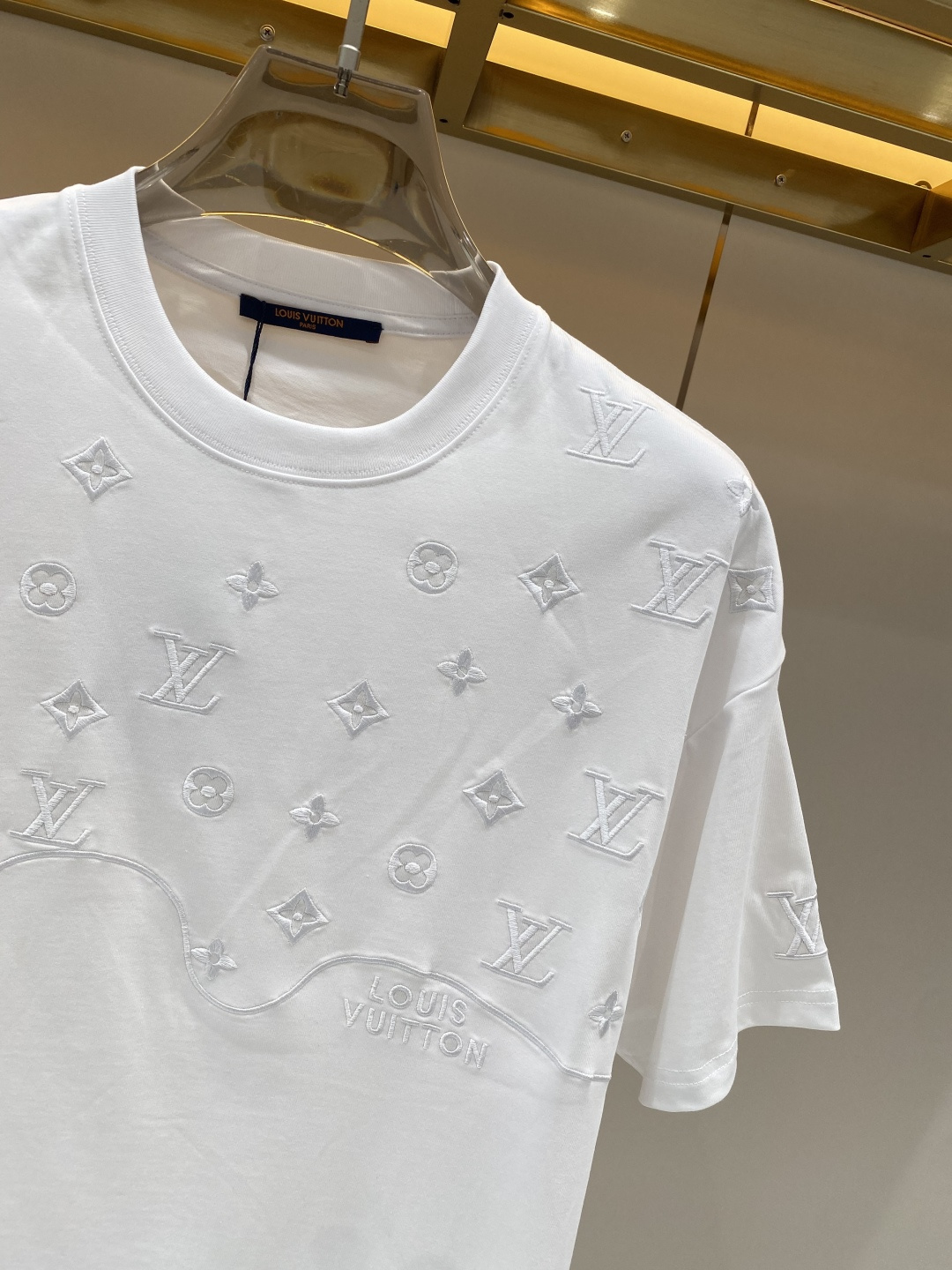 《𝙉𝙚𝙬🖤❤️驴家》26SS新款春夏短袖 最高版本客供定制高端面料 简单时尚款，配色超级好看！经典log