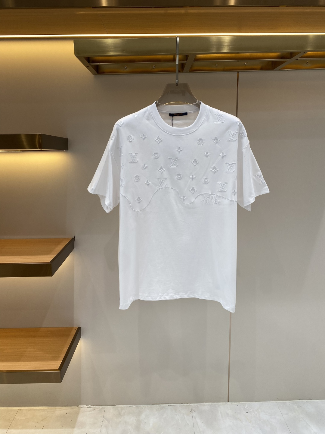 《𝙉𝙚𝙬🖤❤️驴家》26SS新款春夏短袖 最高版本客供定制高端面料 简单时尚款，配色超级好看！经典log