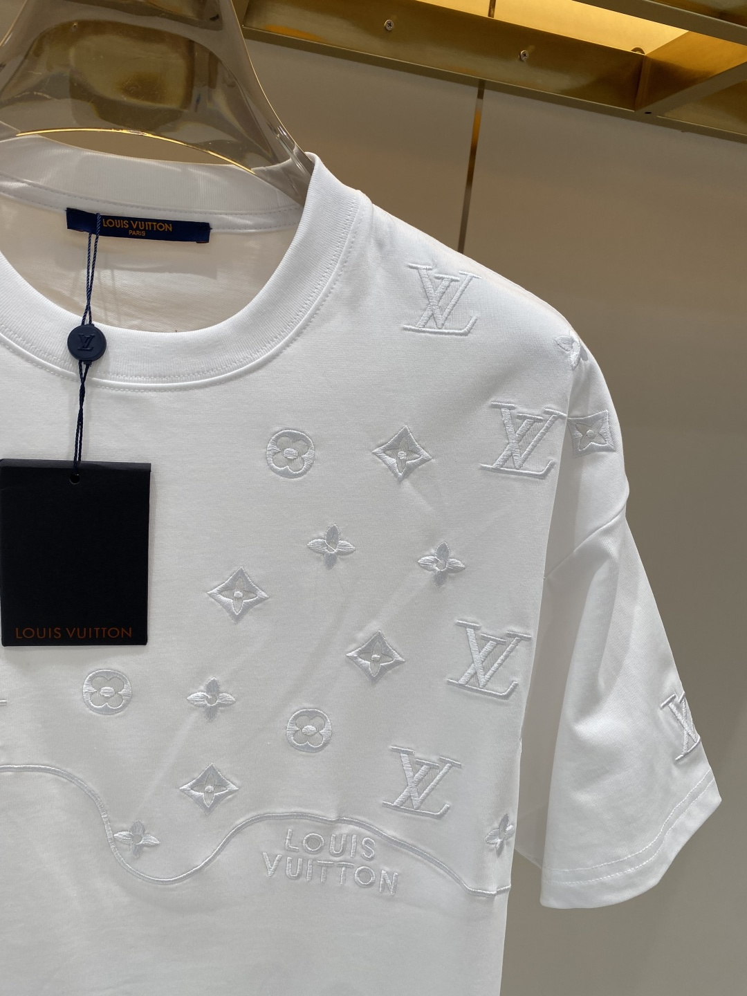 《𝙉𝙚𝙬🖤❤️驴家》26SS新款春夏短袖 最高版本客供定制高端面料 简单时尚款，配色超级好看！经典log