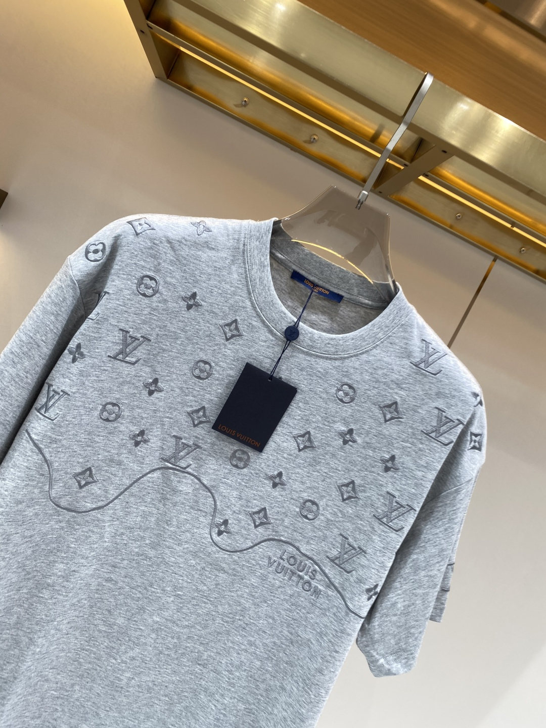 《𝙉𝙚𝙬🖤❤️驴家》26SS新款春夏短袖 最高版本客供定制高端面料 简单时尚款，配色超级好看！经典log