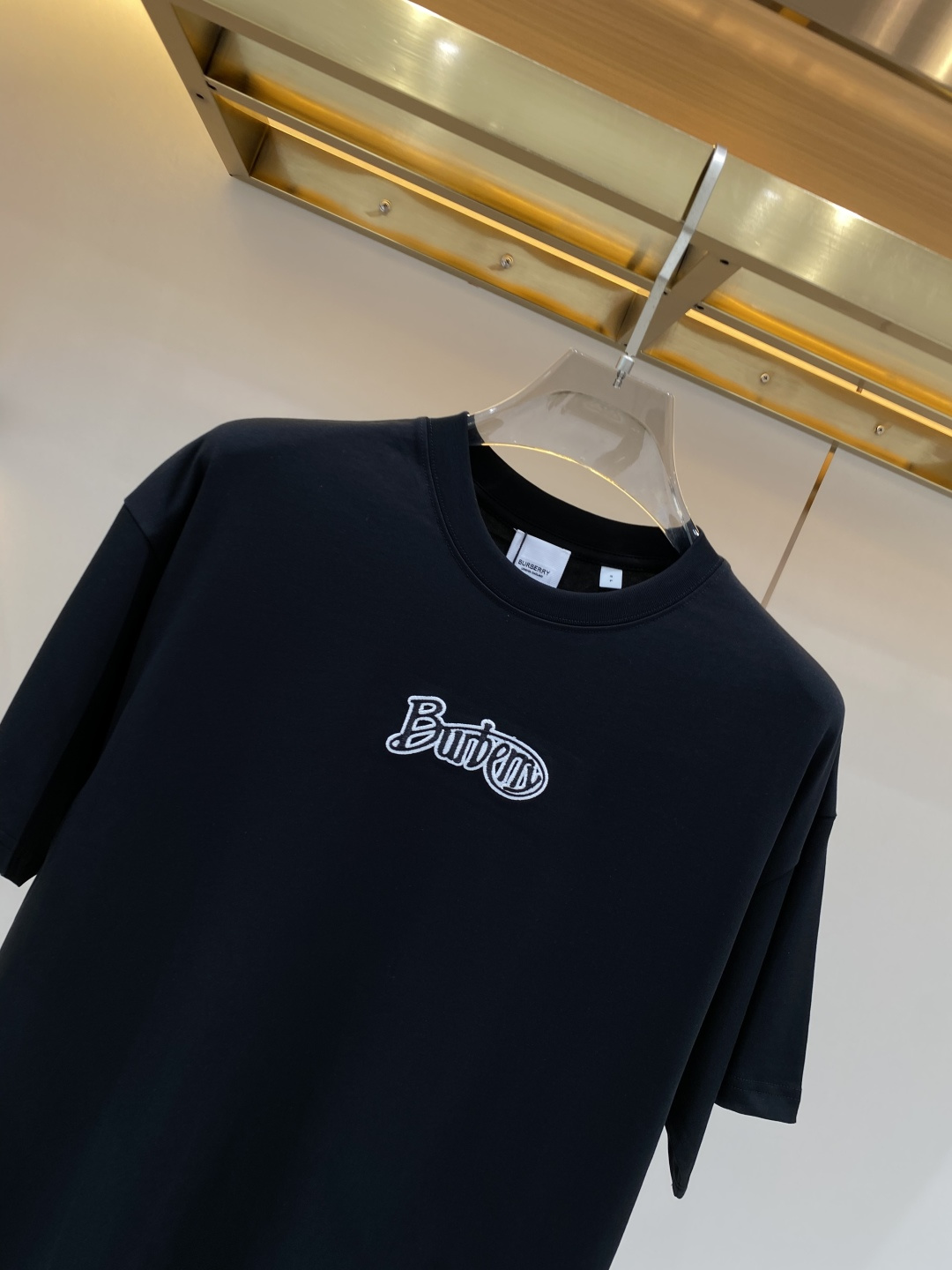 《𝙉𝙚𝙬🖤❤️巴家》26SS新款春夏短袖 最高版本客供定制高端面料 简单时尚款，配色超级好看！经典log