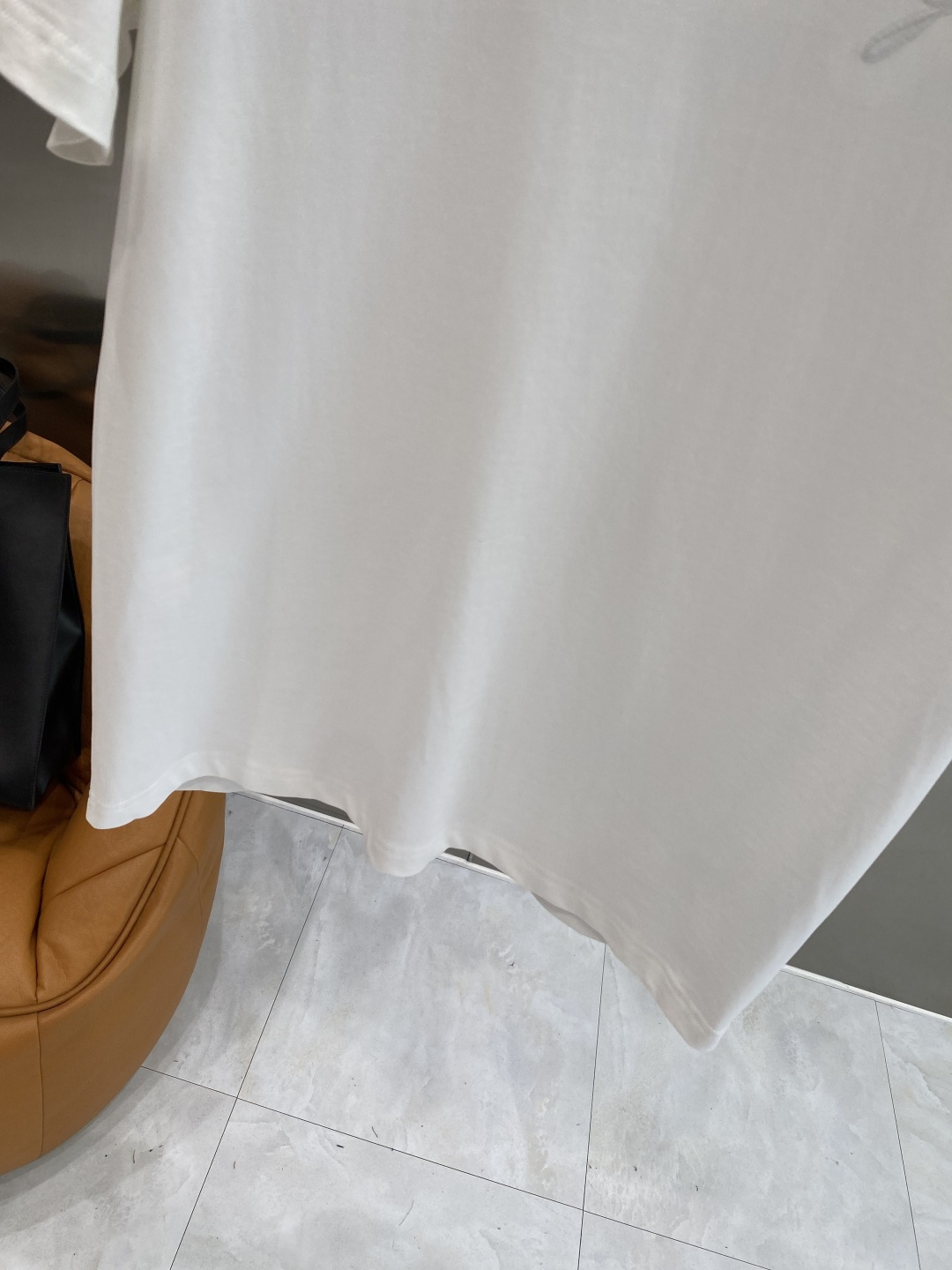 《𝙉𝙚𝙬🖤❤️巴家》26SS新款春夏短袖 最高版本客供定制高端面料 简单时尚款，配色超级好看！经典log