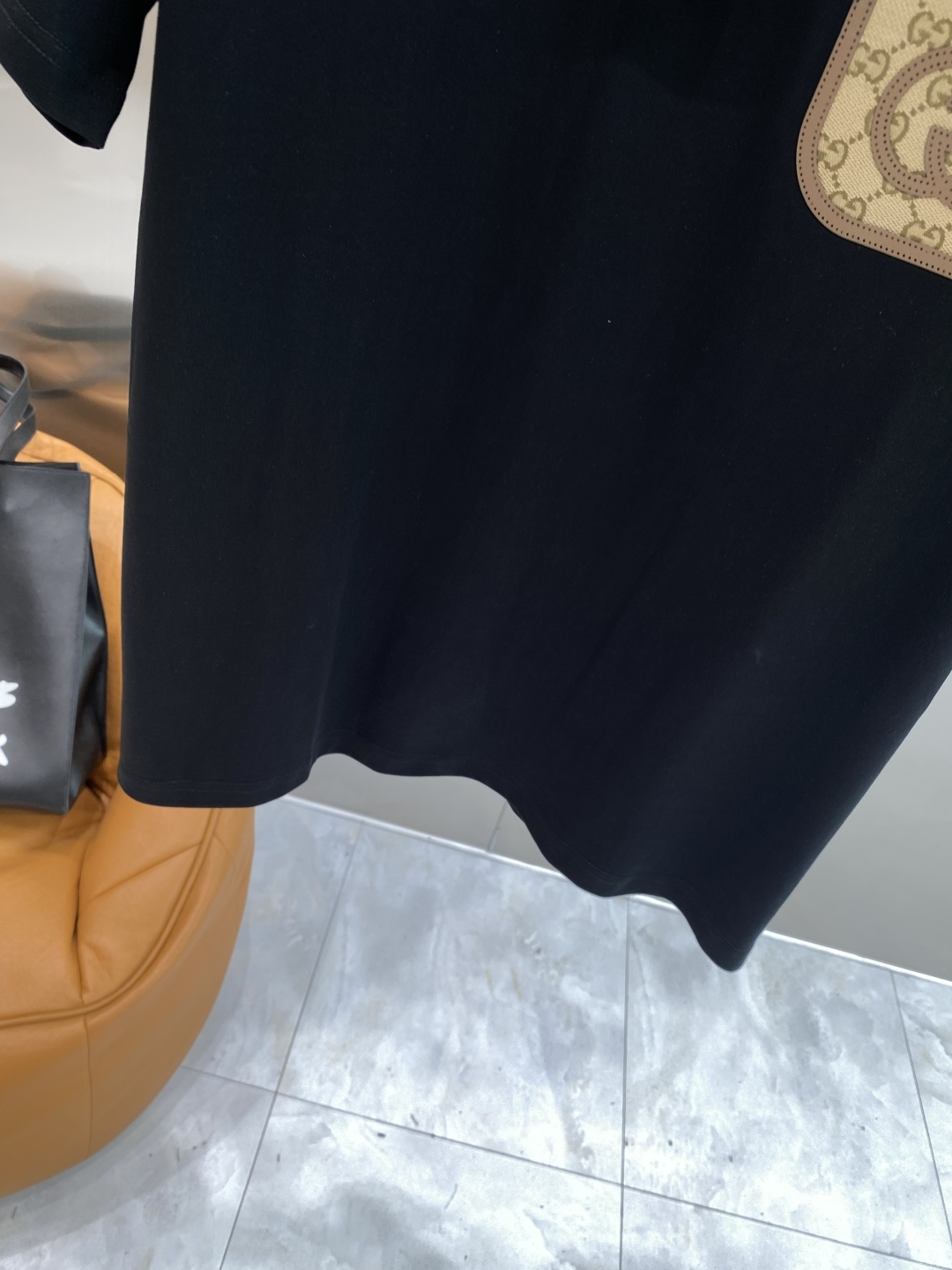 《𝙉𝙚𝙬🖤❤️古家》26SS新款春夏短袖 最高版本客供定制高端面料 简单时尚款，配色超级好看！经典log