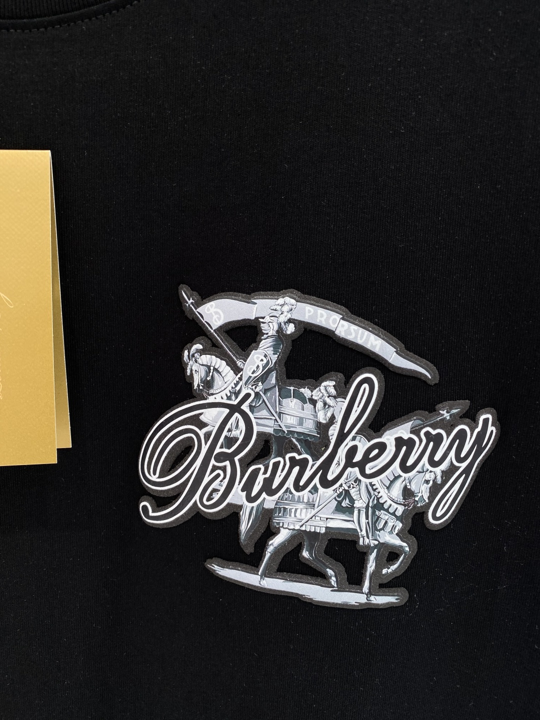 《𝙉𝙚𝙬🖤❤️巴家》2026新款首发专柜最新款短袖圆领T恤 高端订制 设计前卫时尚！品牌logo工艺设计