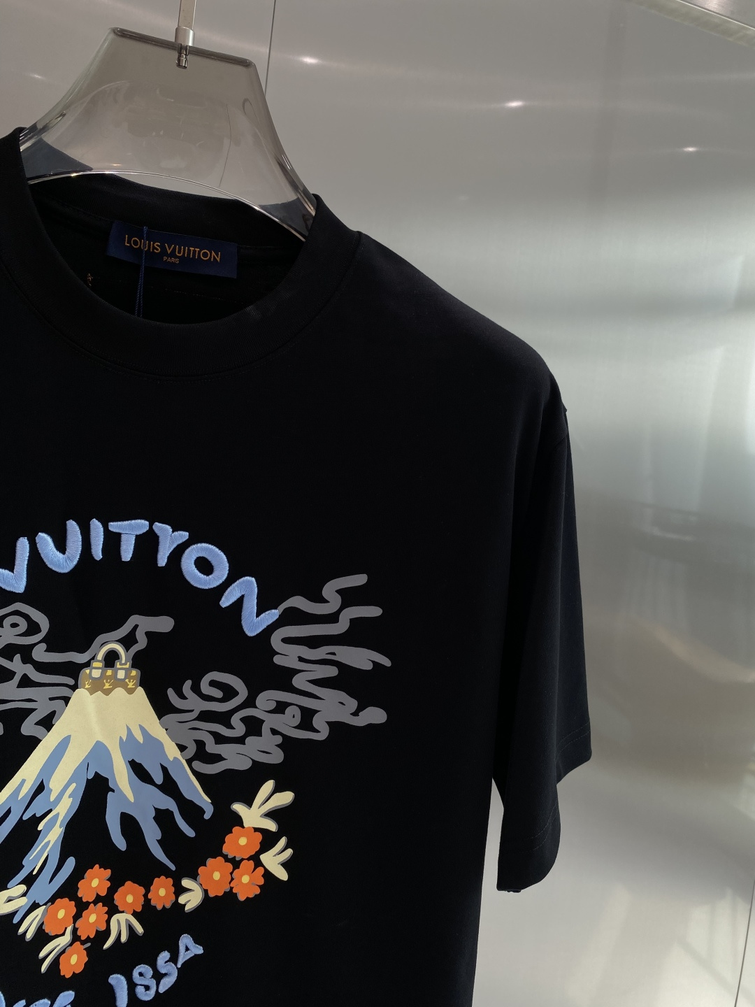 《𝙉𝙚𝙬🖤❤️驴家》2026新款首发专柜最新款短袖圆领T恤 高端订制 设计前卫时尚！品牌logo工艺设计