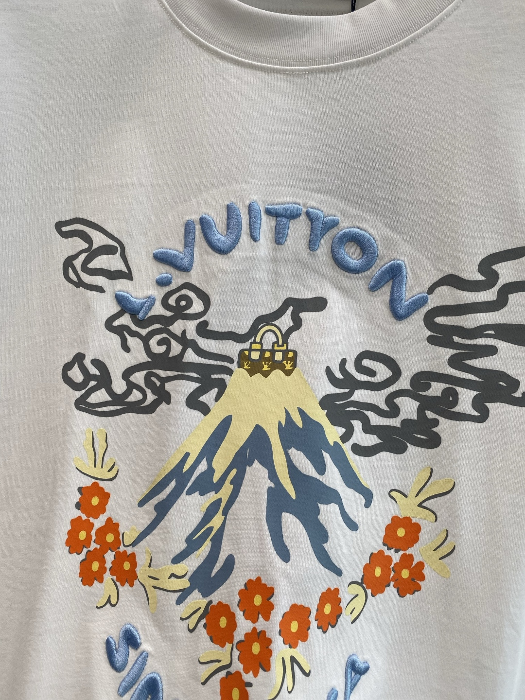 《𝙉𝙚𝙬🖤❤️驴家》2026新款首发专柜最新款短袖圆领T恤 高端订制 设计前卫时尚！品牌logo工艺设计