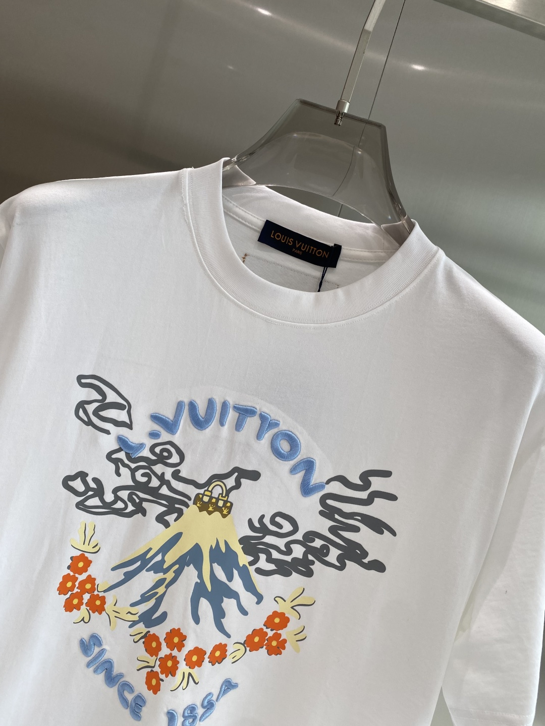 《𝙉𝙚𝙬🖤❤️驴家》2026新款首发专柜最新款短袖圆领T恤 高端订制 设计前卫时尚！品牌logo工艺设计