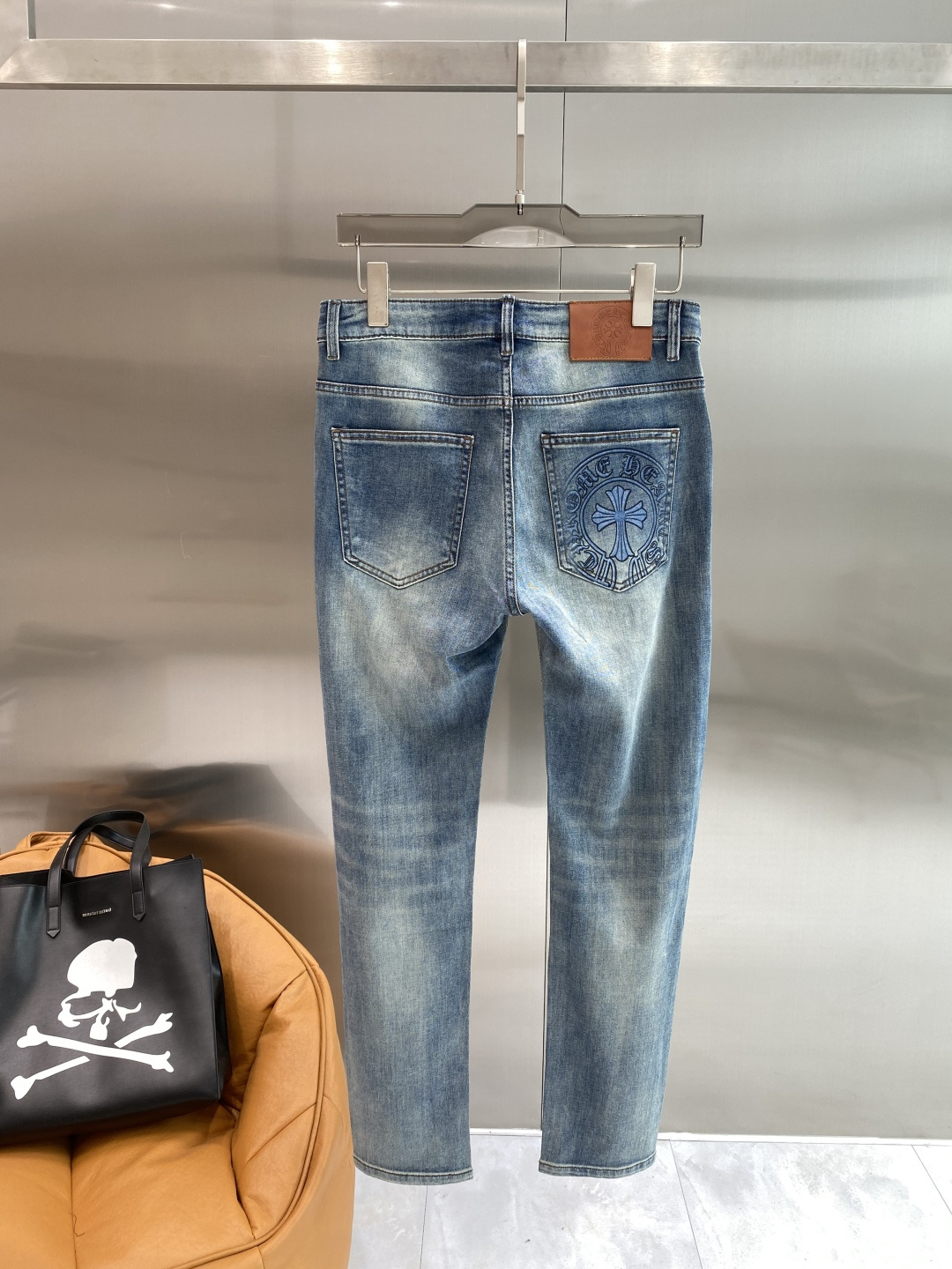 NO:926165,'Kejia' 2026 spring heavy-duty washed casual jeans, imported original washed stretch fabric, comfortable and elastic, unique design, super correct fit, comfortable and breathable, extremely high grade, counter quality, handsome upper body, size 29-36, next day,,jeans,19860909《克家》 2026春款重工水洗休闲牛仔裤,进口原版水洗弹力面料,舒适有弹性,独特设计,版型超正,舒适透气,档次极高,专柜品质,上身帅气十足,码数29-36隔天,,jeans,,Men's clothing