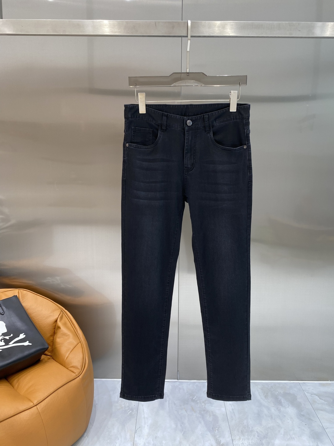NO:872917,'Dijia' 2026 spring heavy-duty washed casual jeans, imported original washed stretch fabric, comfortable and elastic, unique design, super correct fit, comfortable and breathable, extremely high grade, counter quality, handsome upper body, size 29-36, next day, dior,jeans,19860909《迪家》 2026春款重工水洗休闲牛仔裤,进口原版水洗弹力面料,舒适有弹性,独特设计,版型超正,舒适透气,档次极高,专柜品质,上身帅气十足,码数29-36隔天,,dior,jeans,,Men's clothing