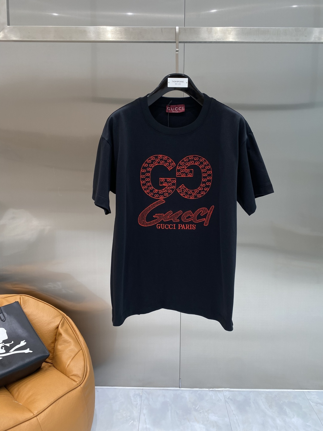 《𝙉𝙚𝙬🖤❤️古家》2026新款首发专柜最新款短袖圆领T恤 高端订制 设计前卫时尚！刺绣品牌logo工艺