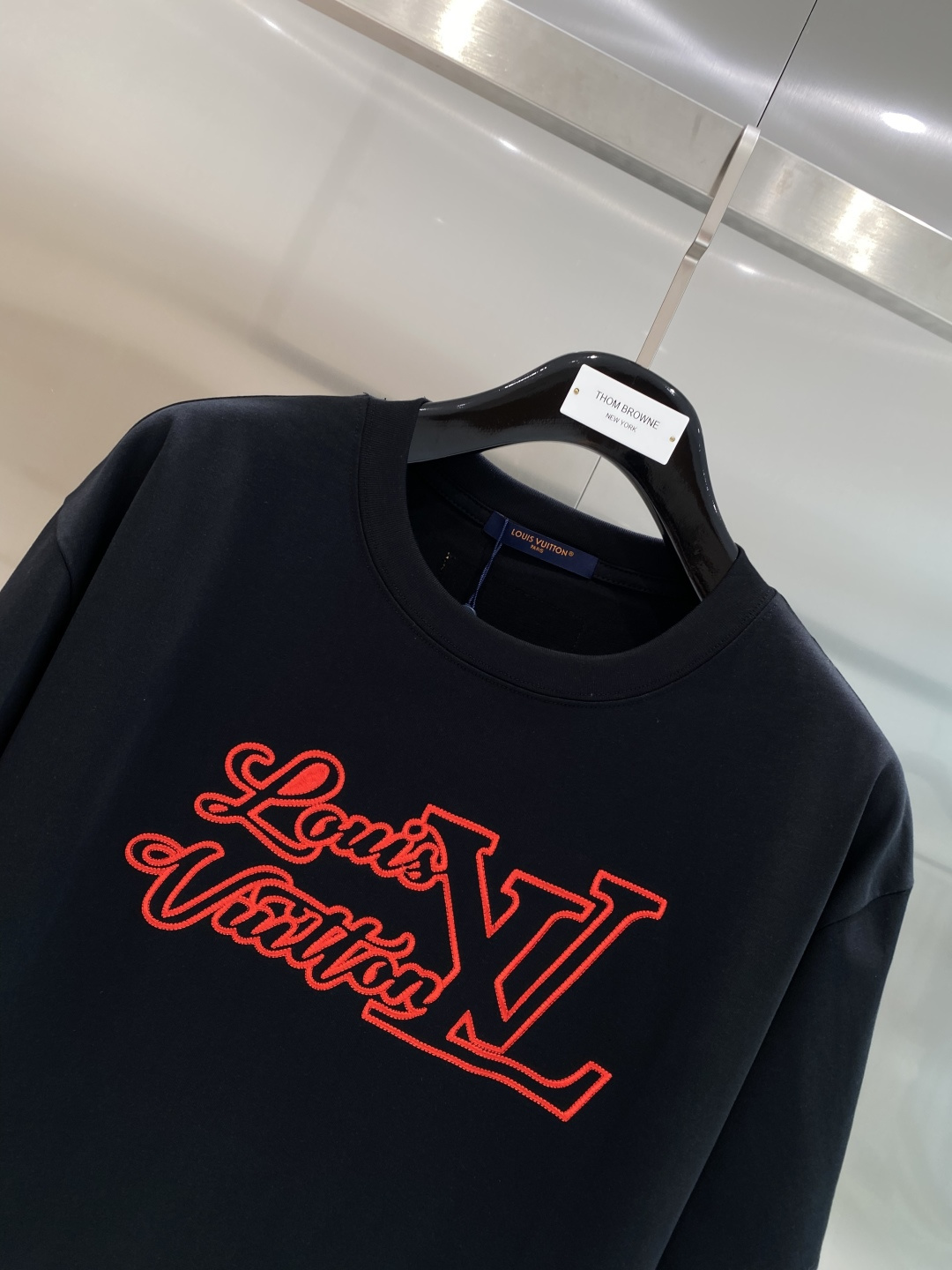 《𝙉𝙚𝙬🖤❤️驴家》2026新款首发专柜最新款短袖圆领T恤 高端订制 设计前卫时尚！刺绣品牌logo工艺