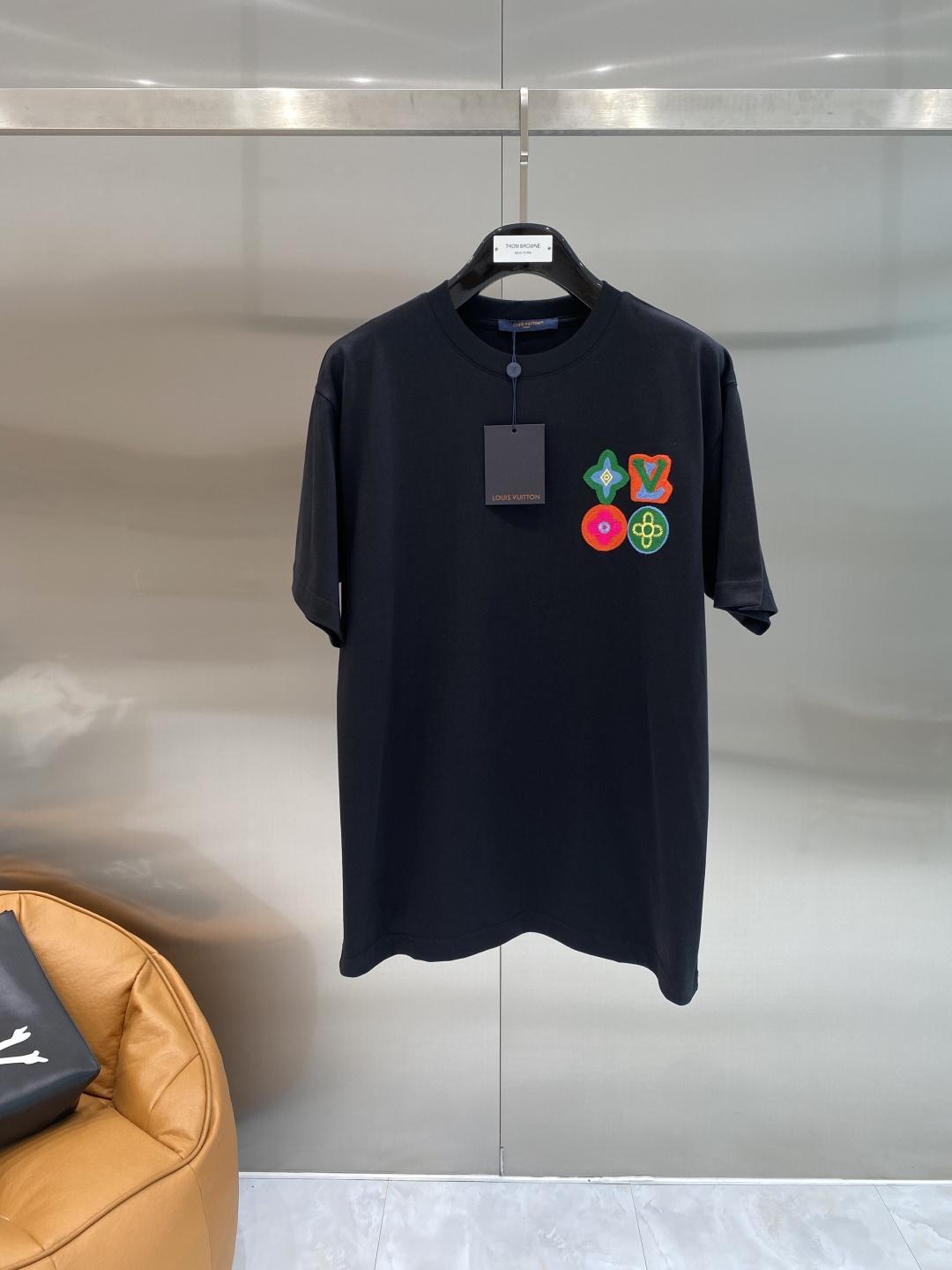 《𝙉𝙚𝙬🖤❤️驴家》2026新款首发专柜最新款短袖圆领T恤 高端订制 设计前卫时尚！刺绣品牌logo工艺