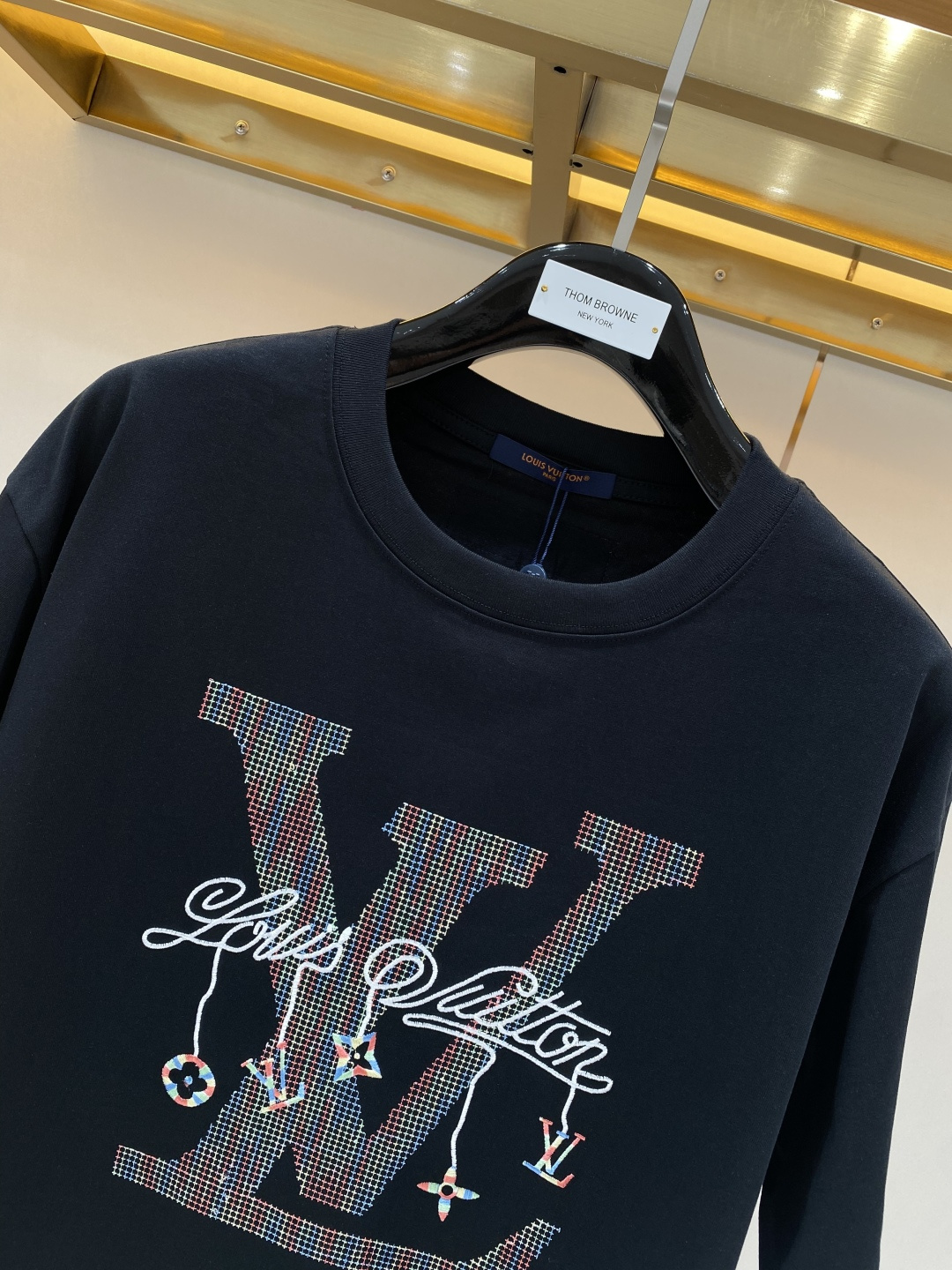 《𝙉𝙚𝙬🖤❤️驴家》2026新款首发专柜最新款短袖圆领T恤 高端订制 设计前卫时尚！刺绣品牌logo工艺