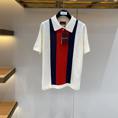 《𝙉𝙚𝙬🖤❤️古家》 2026新款针织套装采用客供独家进口定制面料,面料表面非常有质感显而易见,上身透气轻薄十分舒适,细 《𝙉𝙚𝙬🖤❤️古家》 2026新款针织套装采用客供独家进口定制面料,面料表面非常有质感显而易见,上身透气轻薄十分舒适,细