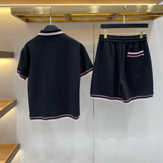 《𝙉𝙚𝙬🖤❤️古家》2026新款针织套装采用客供独家进口定制面料,面料表面非常有质感显而易见,上身透气轻 《𝙉𝙚𝙬🖤❤️古家》2026新款针织套装采用客供独家进口定制面料,面料表面非常有质感显而易见,上身透气轻
