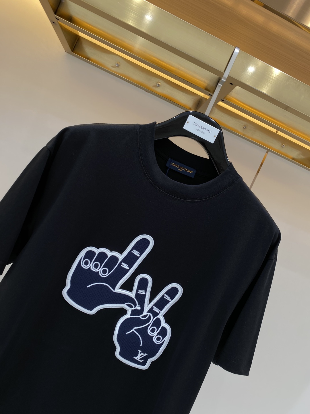 《𝙉𝙚𝙬🖤❤️驴家》2026新款首发专柜最新款短袖圆领T恤 高端订制 设计前卫时尚！品牌logo工艺设计