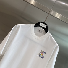 《𝙉𝙚𝙬🖤❤️香家》 2026新款专柜最新款短袖圆领T恤 高端订制 设计前卫时尚!品牌logo工艺设计 高端定制面料.手 《𝙉𝙚𝙬🖤❤️香家》 2026新款专柜最新款短袖圆领T恤 高端订制 设计前卫时尚!品牌logo工艺设计 高端定制面料.手