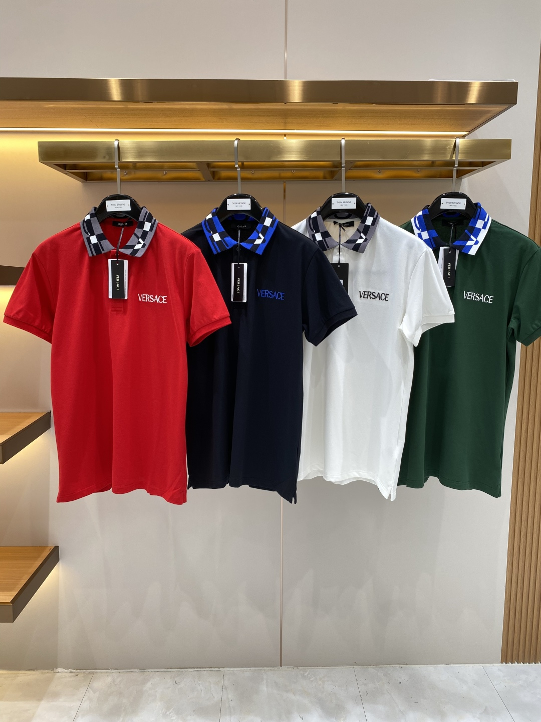 NO:913759,'Fan Jia' 2026 Men's Business Casual Solid Color Lapel Short-Sleeved POLO Shirt #Customers provide imported pique cotton fabrics, selected high-quality long-staple cotton raw materials, the fabric properties are all superior, the mesh structure is fine and natural, after washing, the texture becomes more friendly, both comfort and breathability are perfect, the tactile experience is self-evident, POLO shirt size M-3XL next day,, T-shirt,19860909《范家》 2026男士商务休闲纯色翻领短袖POLO衫#客供进口珠地棉面料,甄选上等长绒棉花原料,面料属性皆为上乘,网眼结构细腻自然,经过水洗后,肌理变得更具亲和力,舒适性与透气性完美兼备,触感体验不言而喻,POLO衫 尺码M-3XL隔天,,T-shirt,,Men's clothing