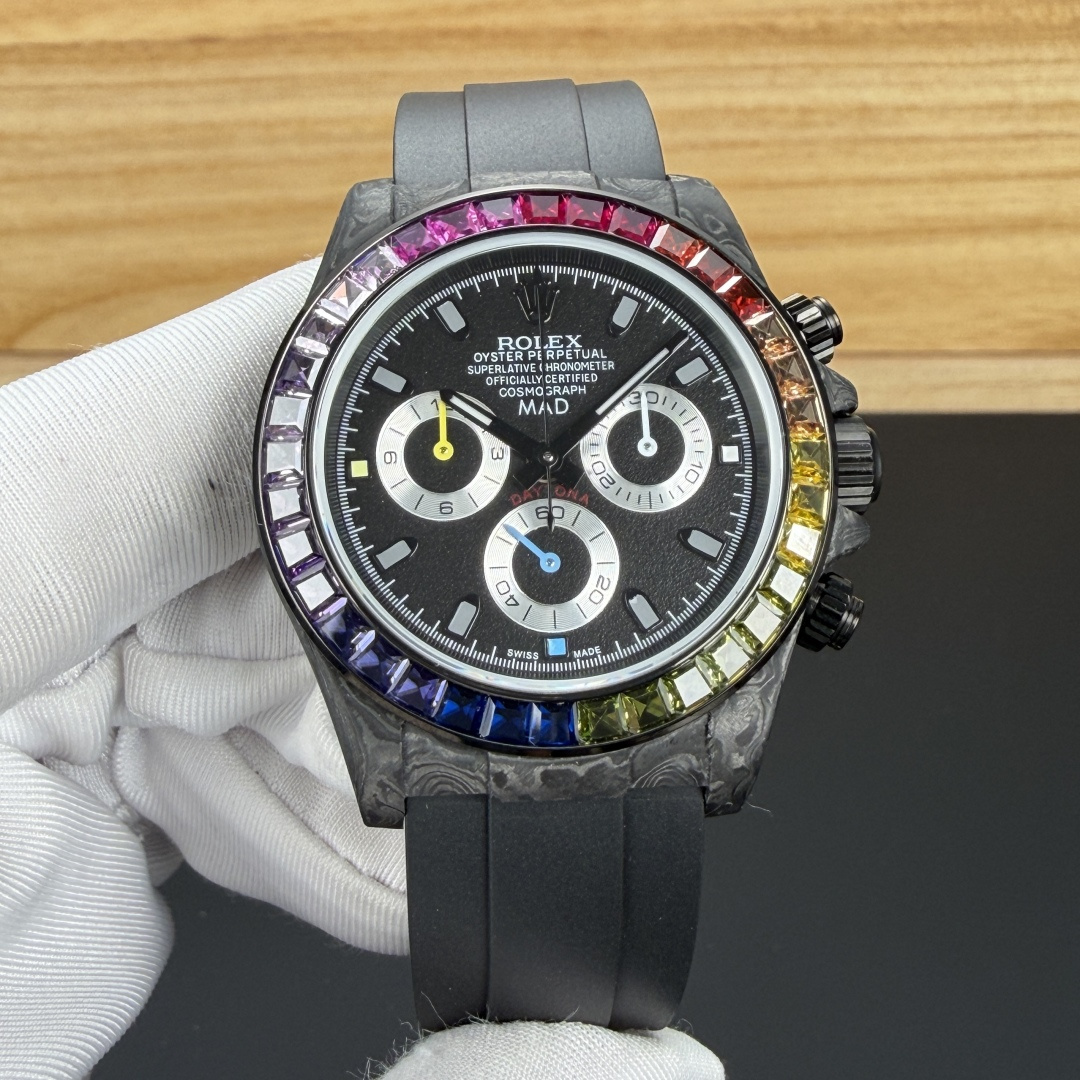 NO:764302,Bare set of BLAKEN top upgrade｜Rainbow Diamond · 4th Generation Daytona BLAKEN Top Custom Rainbow Diamond Platinum Eye Rolex Daytona 4th Gen 40mm full carbon fiber high-end model｜Real shot texture Full Carbon Fiber 40mm High-End Version Stunning real-shot texture 72H Long Power Reserve Equipped with Cal. integrated movement, 72-hour  power reserve, stable and durable Silicone quick-release strap, easy to wear and adjust Silicone portable strap, easy to wear and fast to adjust Factory deluxe set BLAKEN high-end custom storage box + special tools an extra premium strap BLAKEN Collector’s Custom Box + Tools + Premium Strap Note: No returns or exchanges if accessories are lost A sincere craftsmanship piece, watch enthusiasts welcome to  Appreciate this sincere work, welcome friends from all walks of life to appreciate it, chanel, tom ford, miumiu, versace19860909裸 一套 BLAKEN 顶配升级｜彩虹钻·4代迪通拿 BLAKEN Top Custom Rainbow Diamond Platinum Eye Rolex Daytona 4th Gen 40mm 全碳纤维高端款｜实拍质感拉满 Full Carbon Fiber 40mm High-End Version Stunning real-shot texture 72H Long Power Reserve 搭载一体机芯,72小时长续航,稳定耐用 Equipped with Cal. integrated movement, 72-hour power reserve, stable and durable Silicone quick-release strap, easy to wear and adjust 硅胶便携式表带,佩戴方便快捷 Silicone portable strap, easy to wear and fast to adjust Factory deluxe set 豪华套装 BLAKEN high-end custom storage box + special tools an extra premium strap BLAKEN Collector’s Custom Box + Tools + Premium Strap Note: No returns or exchanges if accessories are lost 温馨提示配件丢失,不支持退换 A sincere craftsmanship piece, welcome watch enthusiasts to appreciate 诚意之作,欢迎各路表友品鉴,,chanel,tom ford,miumiu,versace,Watch