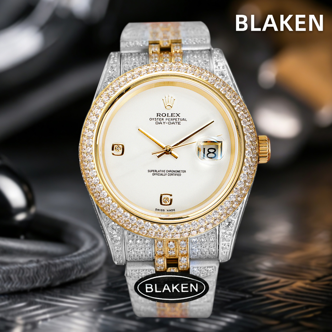 NO:850306,White diamonds, colored diamonds, high-definition real shots, replica logbook full of diamonds, luxury version of Rolex with 18k nanotechnology!  5 sets of original diamond straps!  Carefully crafted with + AAA zircons!  Be sure that the inlaying process is not the ordinary diamond setting process on the market!  !  (If diamonds fall out due to non-human factors within 5 years, they will be replenished free of charge), which makes the sparkling effect under the light even better!  Best for gift giving!  Brand new with 5 sets of full diamond steel belts!  41mm original size, using fully automatic imported mechanical Japanese original movement (purely imported movement! Non-artificial 5-year warranty), sapphire scratch-resistant glass mirror, 18k vacuum plating that will never fade, the best luxury recommendation for gifts, rolex19860909白钻 彩钻 高清实拍 复刻版日志满钻土豪版劳力士奢华18k纳米技术！5组满钻原装表带！+颗AAA锆石精心打造！认准镶嵌工艺非市面上贴钻普通工艺！！（非人为因素5年内掉钻免费补钻）使的灯光下闪耀效果更佳！送礼最佳！全新搭配5组满钻钢带！41mm原装尺寸,采用全自动进口机械日本原装机芯（纯进口机芯！非人为质保5年）,蓝宝石防刮花玻璃镜面,18k真空电镀永不掉色,送礼最佳奢华推荐,,rolex,Watch