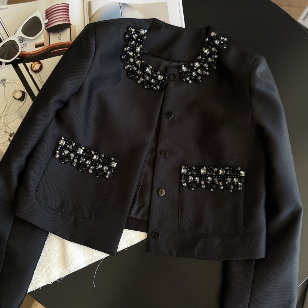 Elegant Black Beaded Round Neck Short Jacket - Autumn Chic 4 cmp i1755456410812 1531 0 2
