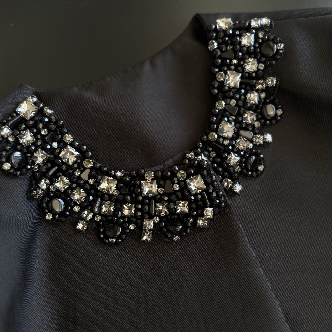 Elegant Black Beaded Round Neck Short Jacket - Autumn Chic 7 cmp i1755456415132 8664 0 5